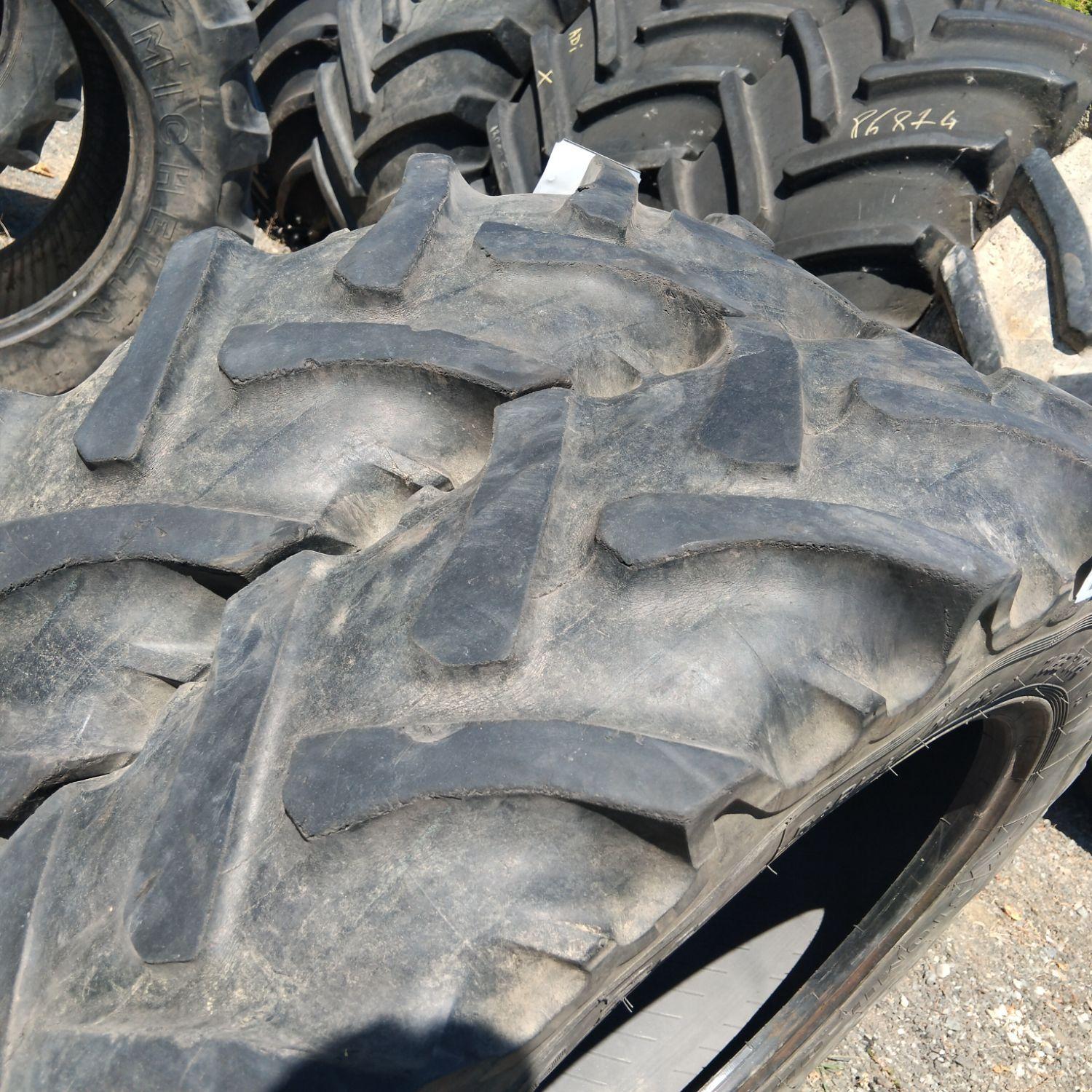  Cauciucuri 9.5R24 (250/85R24) Stomil