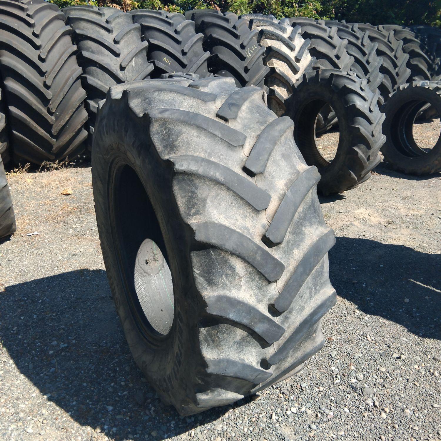  Cauciucuri 440/65R24  Continental