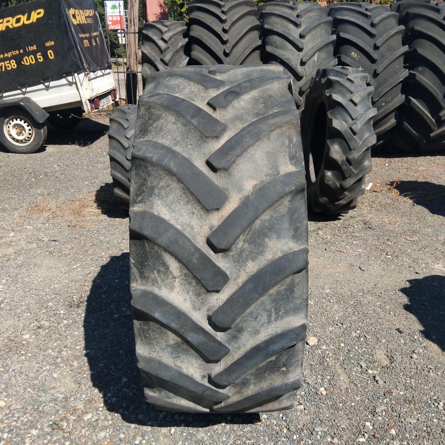  Cauciucuri 440/65R24  Continental