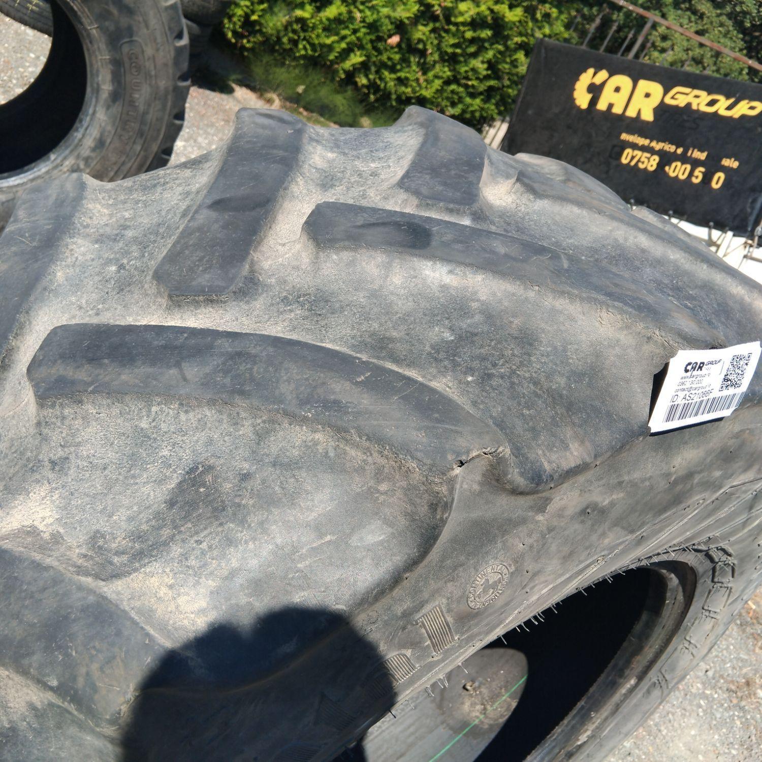 Cauciucuri 440/65R24  Continental