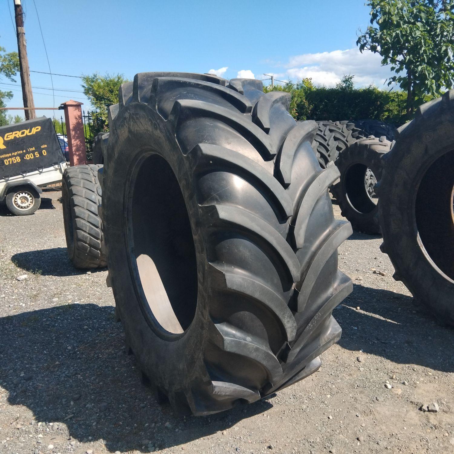  Cauciucuri 650/65R38  Vredestein
