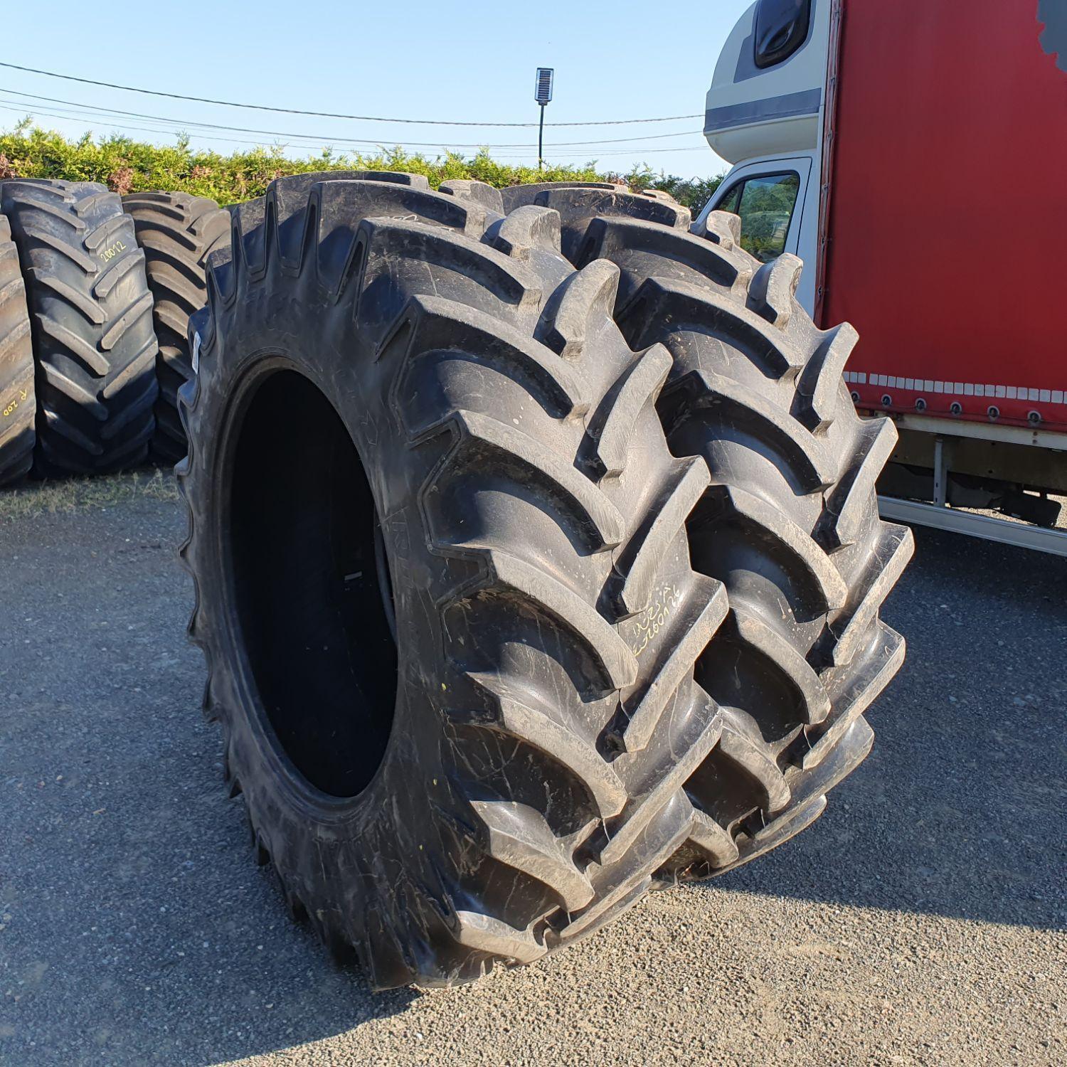  Cauciucuri 520/85R38 (20.8R38) Mitas