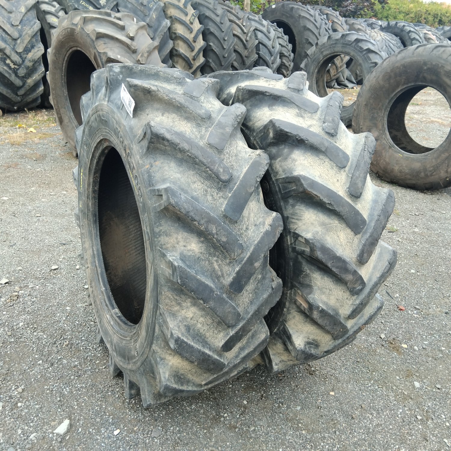  Cauciucuri 13.6-24 (340/85R24) Nokia