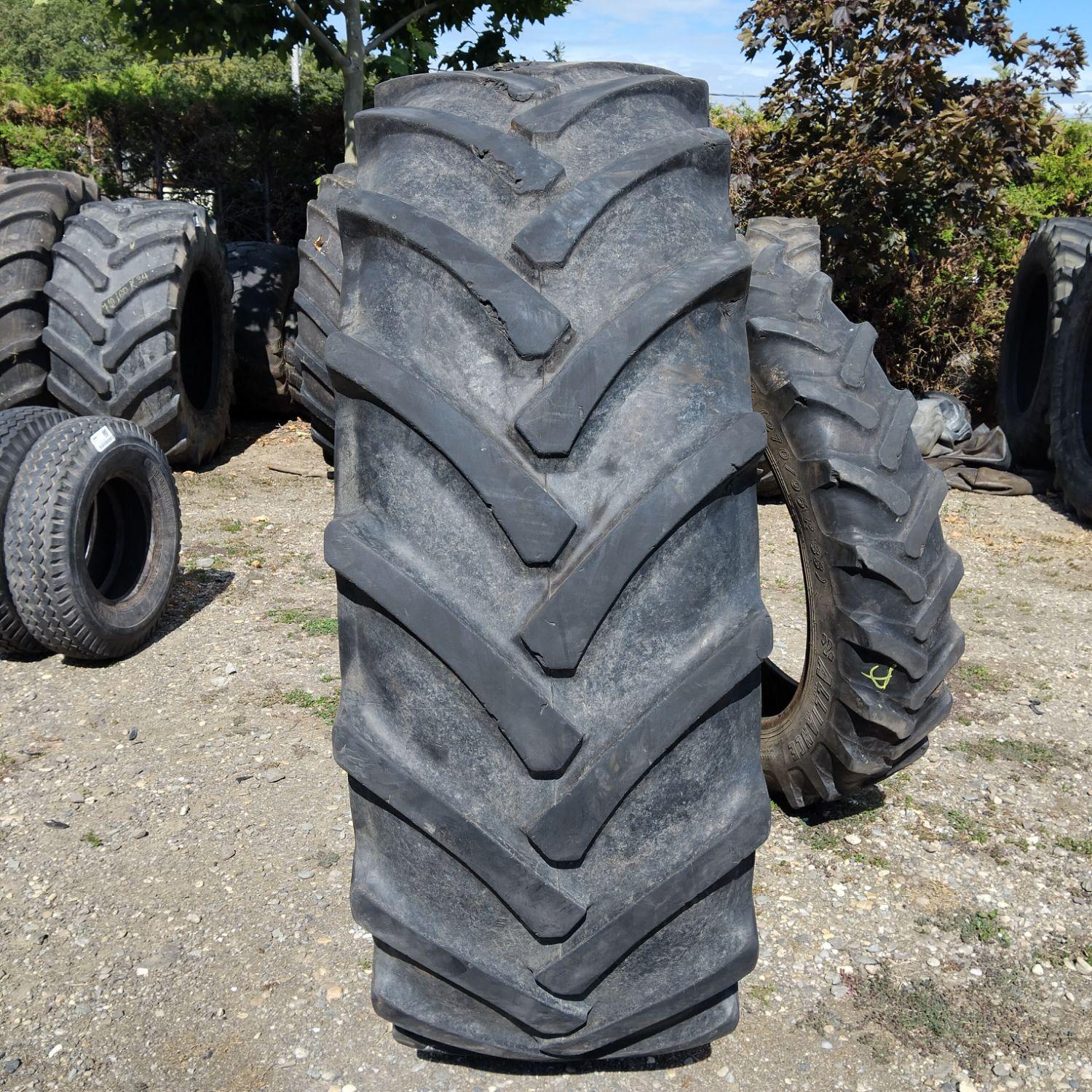  Cauciucuri 520/70R38  Continental