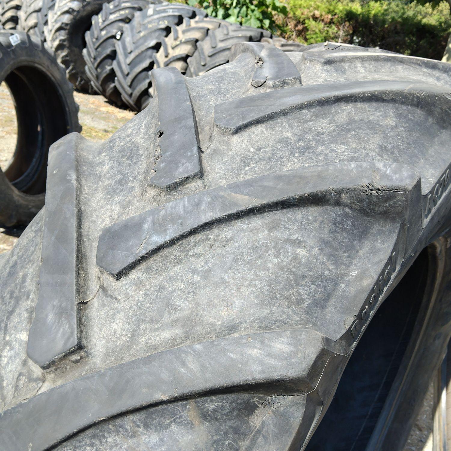  Cauciucuri 520/70R38  Continental