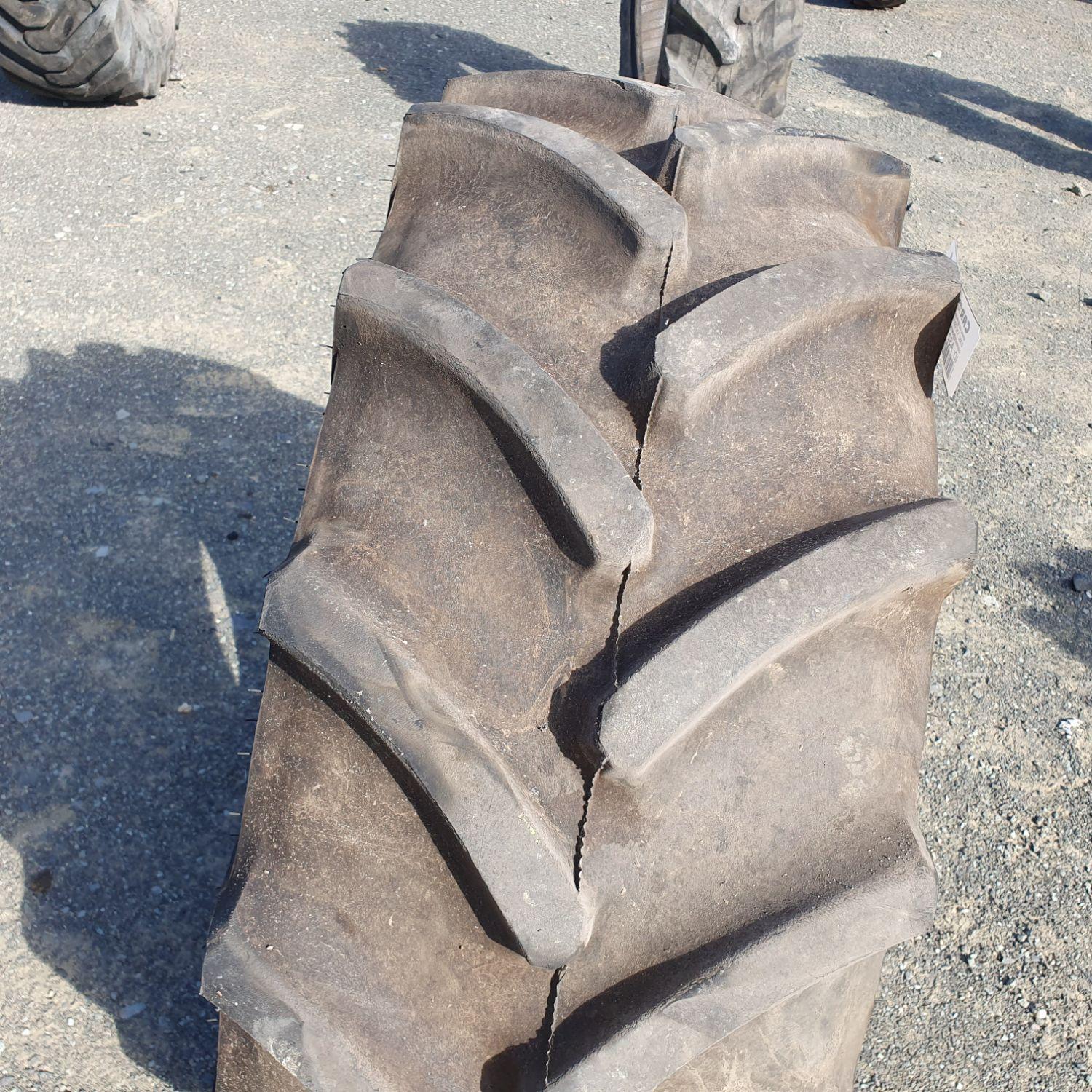  Cauciucuri 360/70R20  Mitas