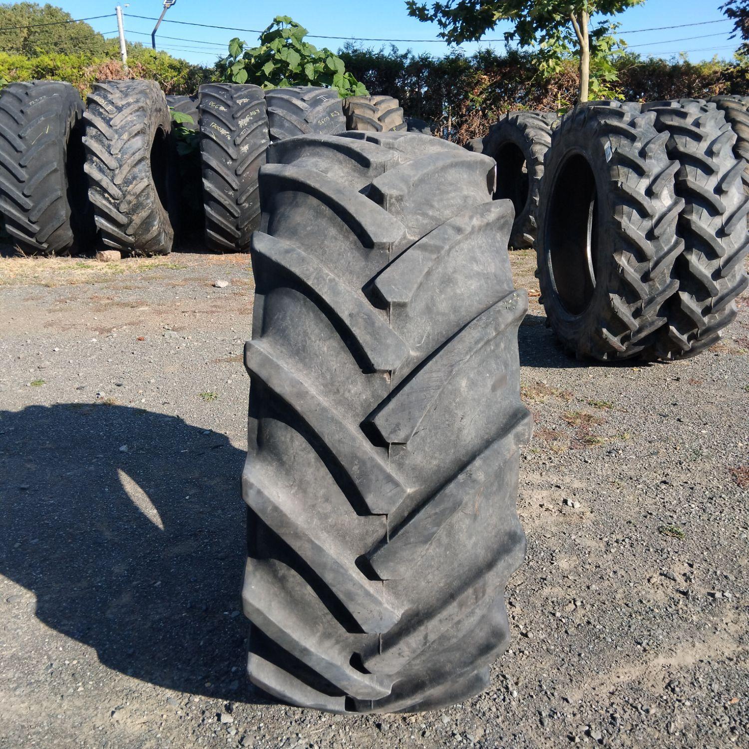  Cauciucuri 500/70R24  Continental