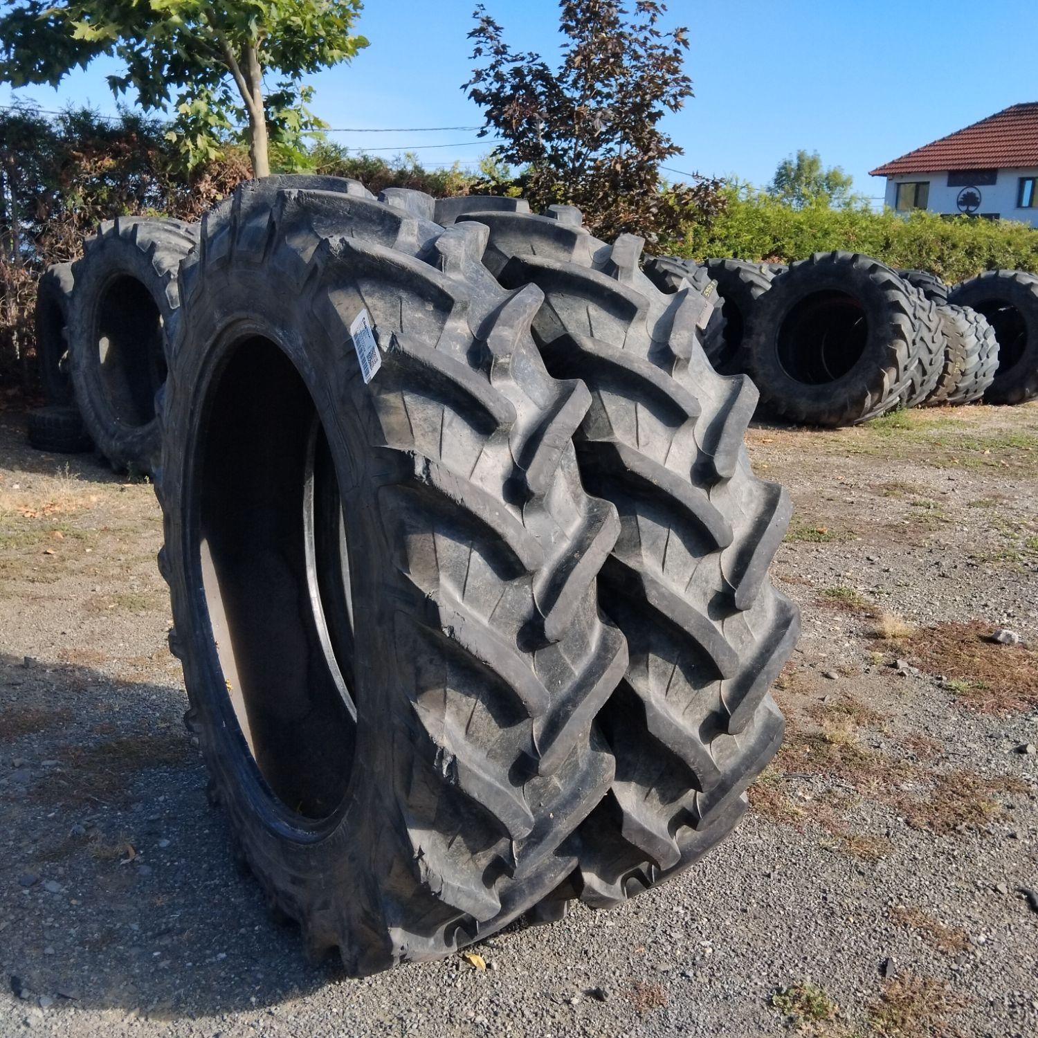  Cauciucuri 13.6R36 (340/85R36) Pirelli