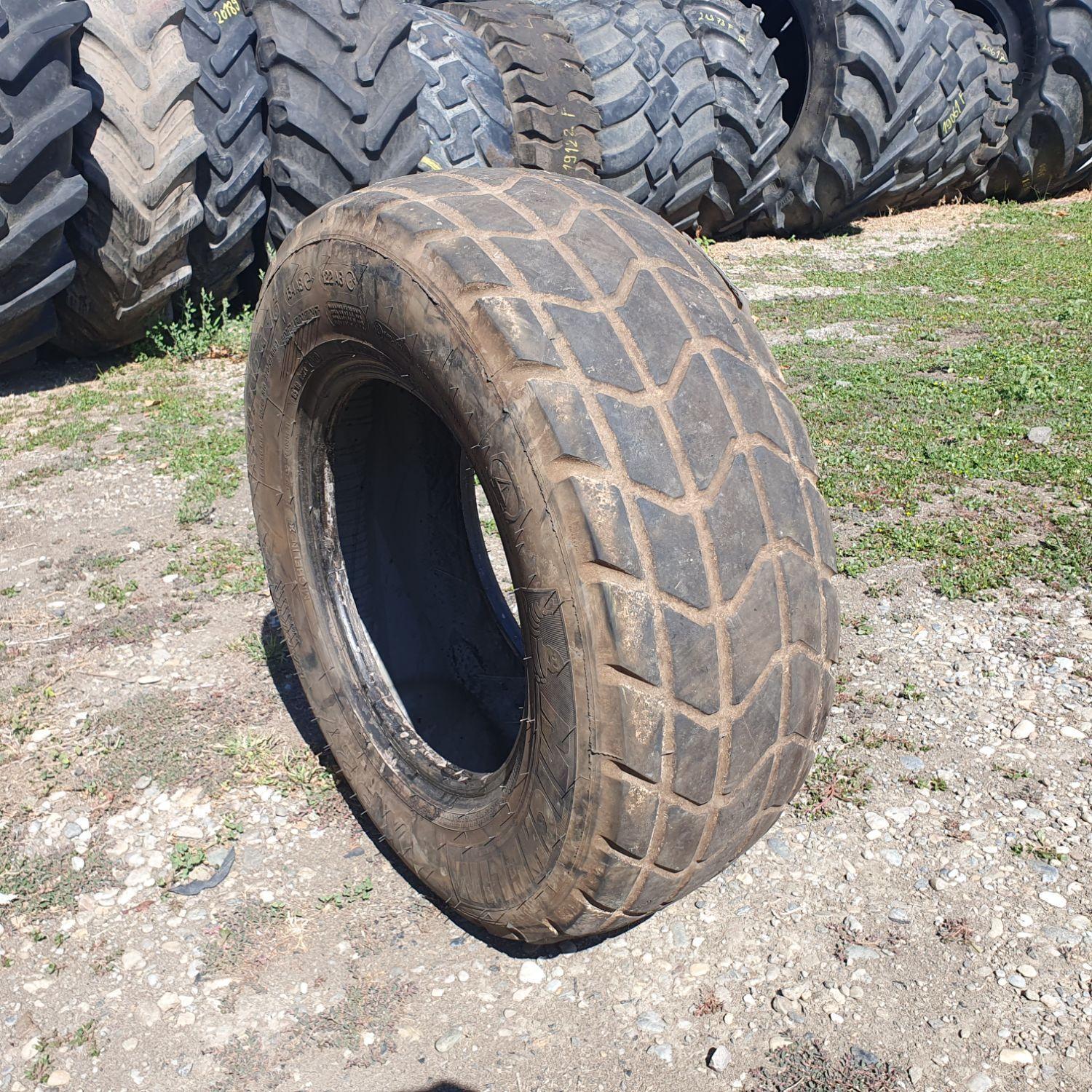  Cauciucuri 270/65R16  Michelin