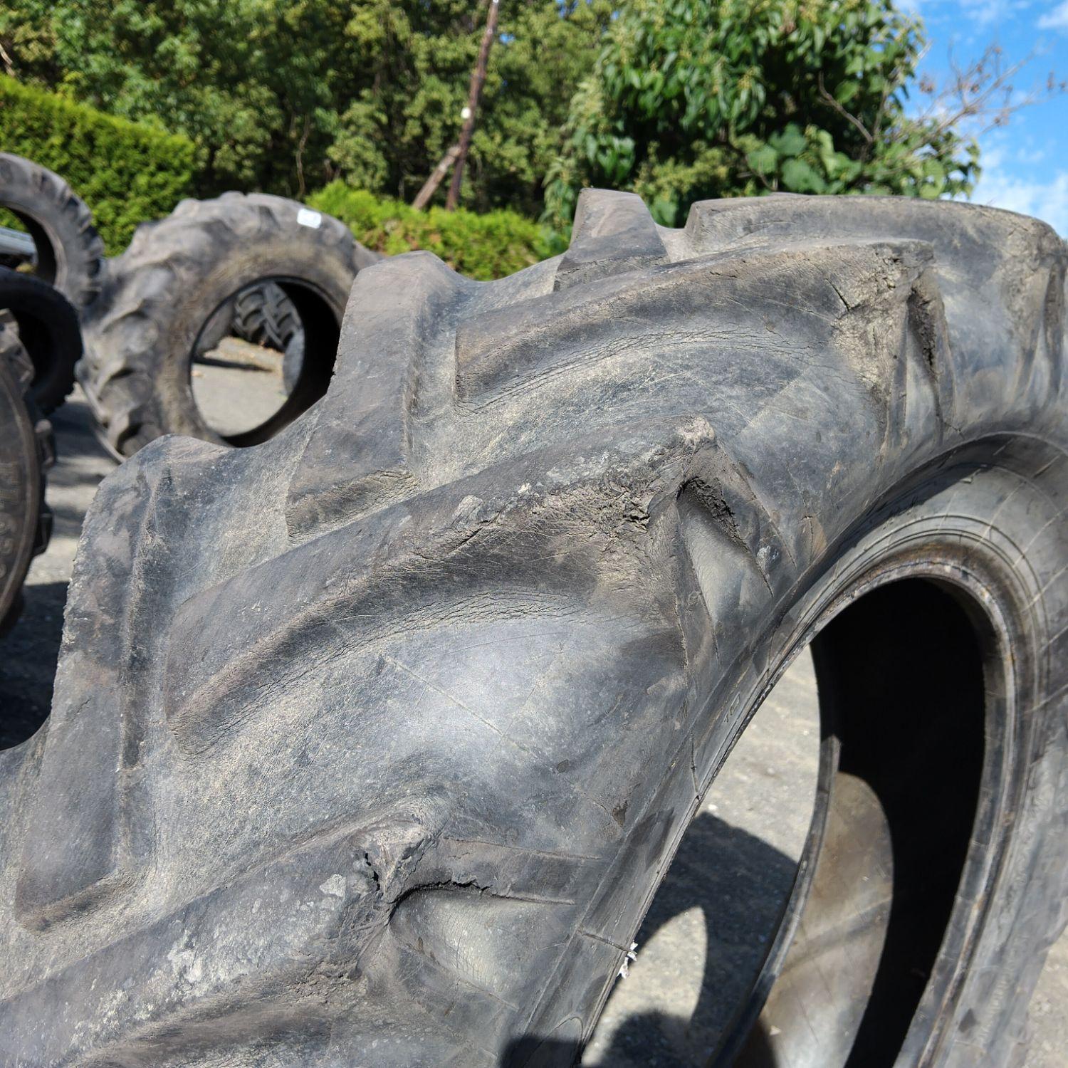  Cauciucuri 12.4-28 (320/85R28) Continental