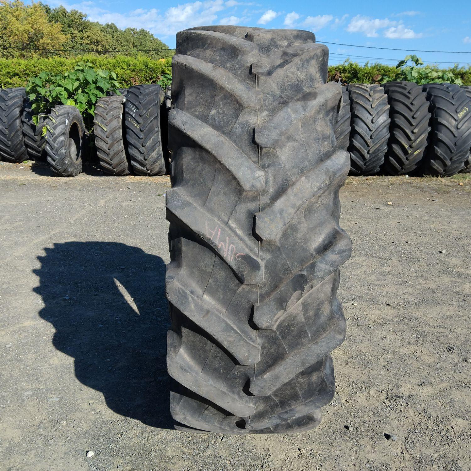  Cauciucuri 520/70R38  Pirelli