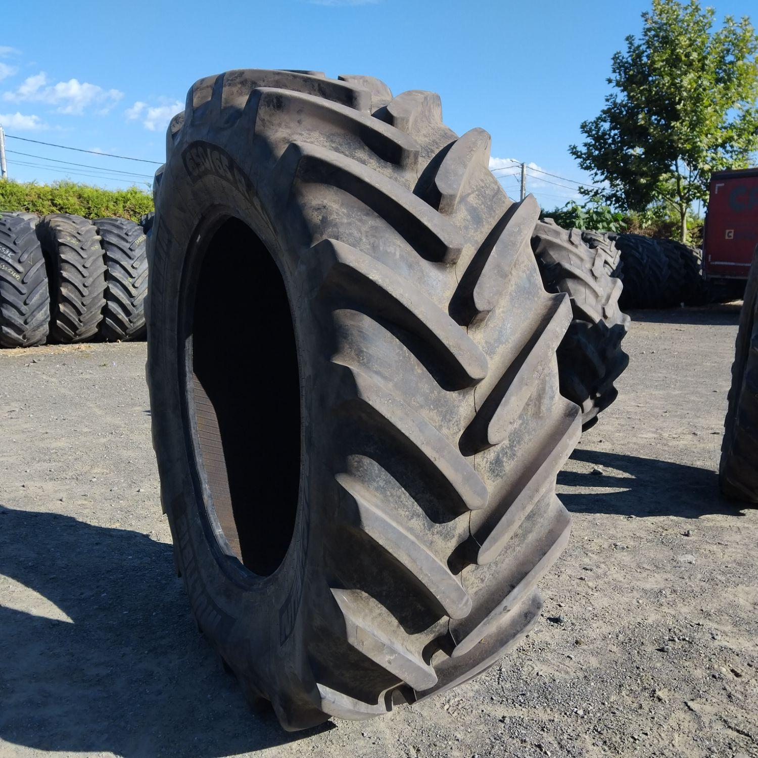  Cauciucuri 650/65R42  Michelin