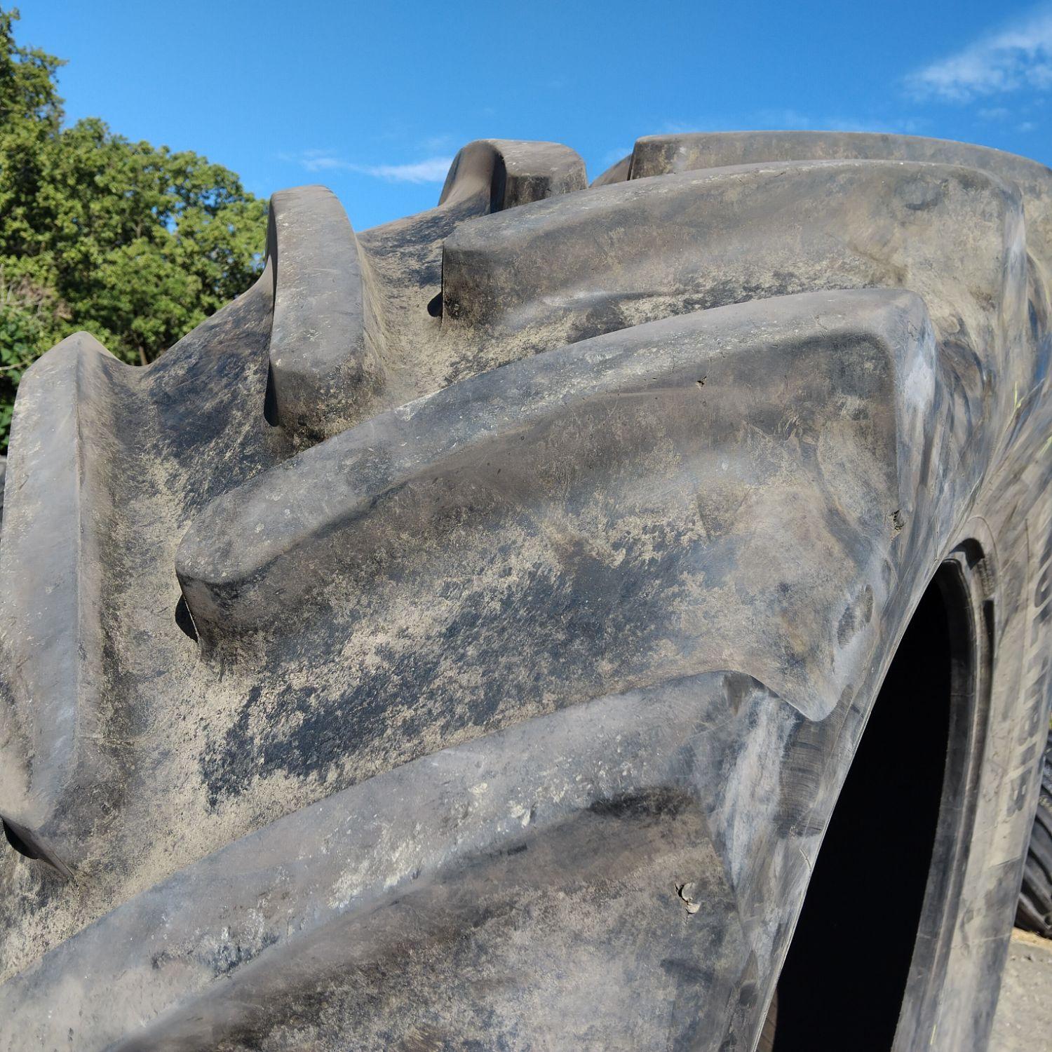 Cauciucuri 650/65R42  Michelin