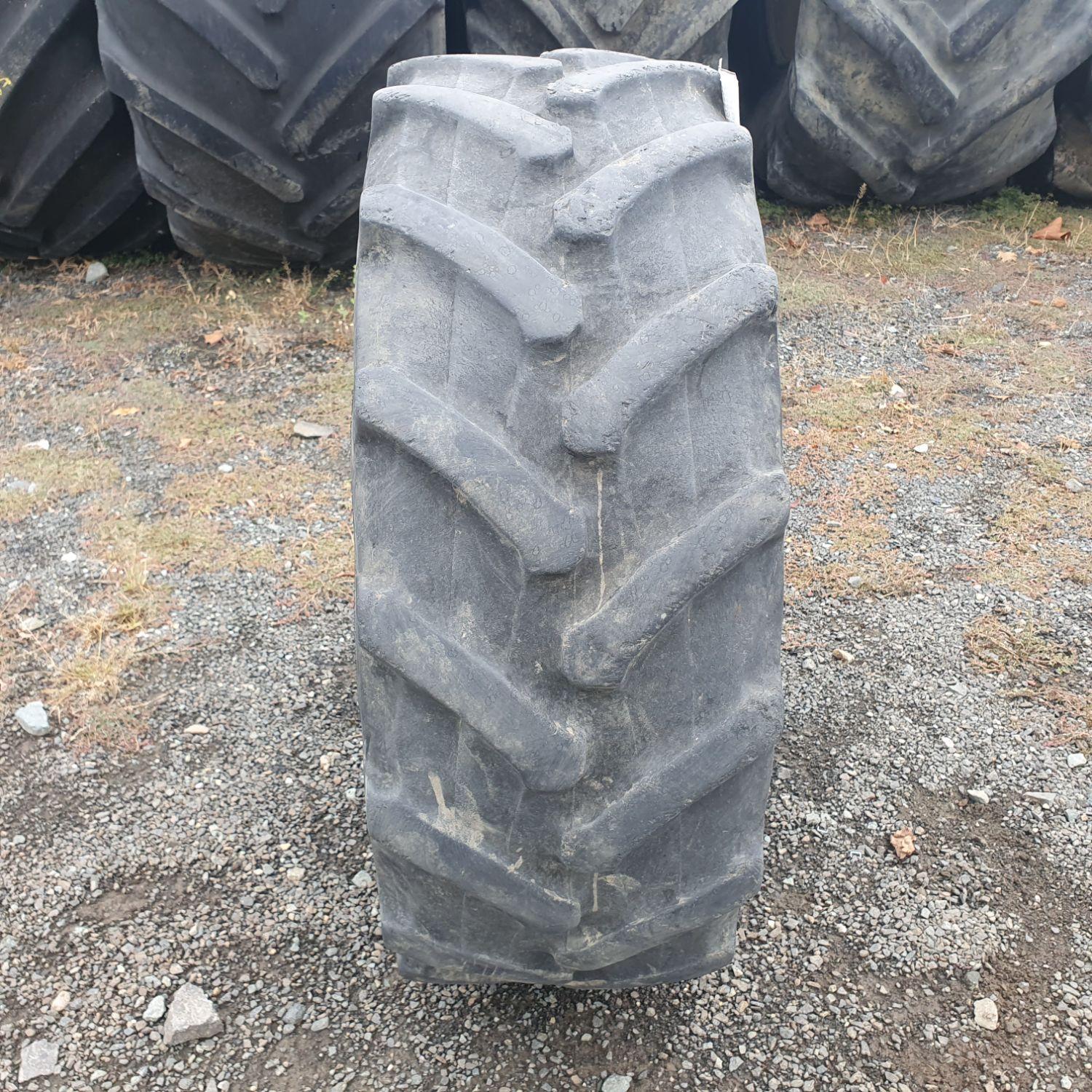  Cauciucuri 280/70R18  Pirelli
