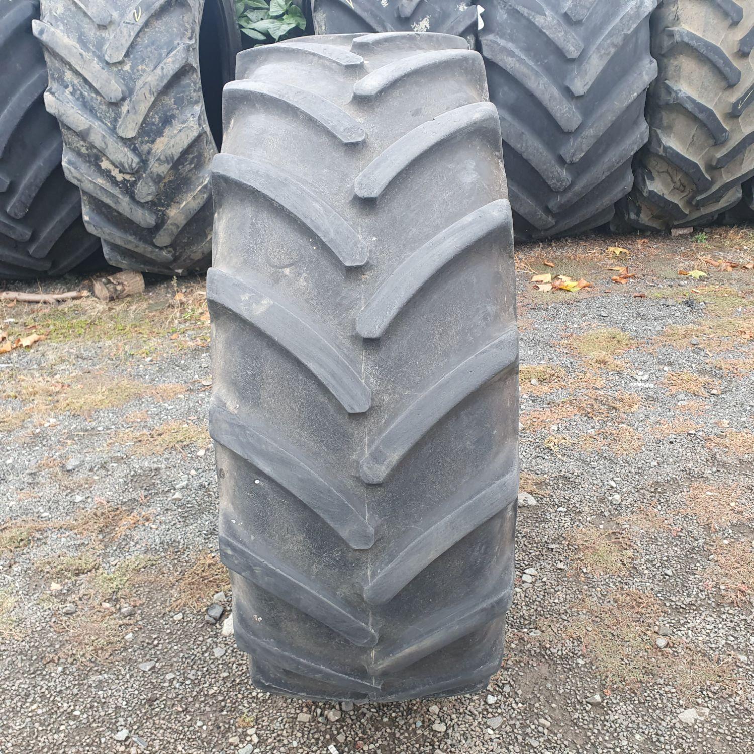 Cauciucuri 440/65R28  Michelin