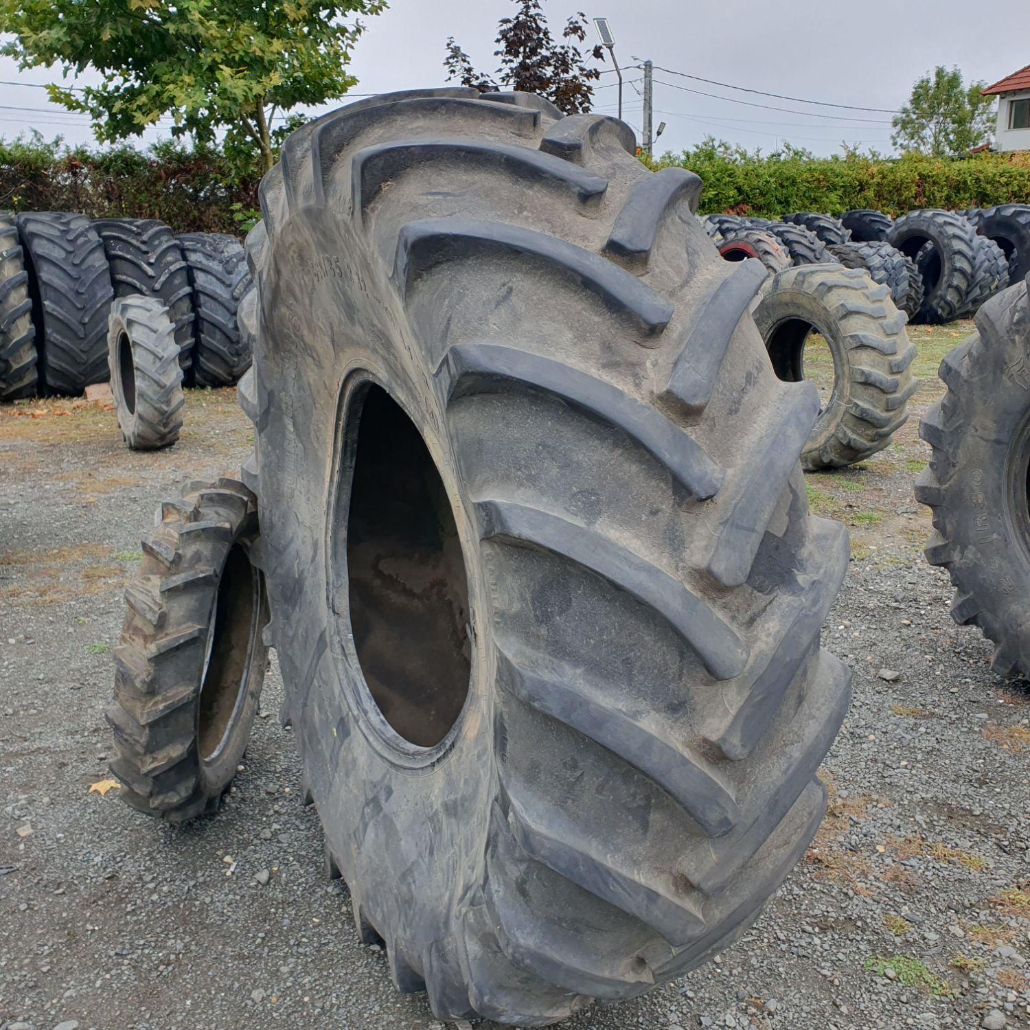  Cauciucuri 680/85R32  Continental