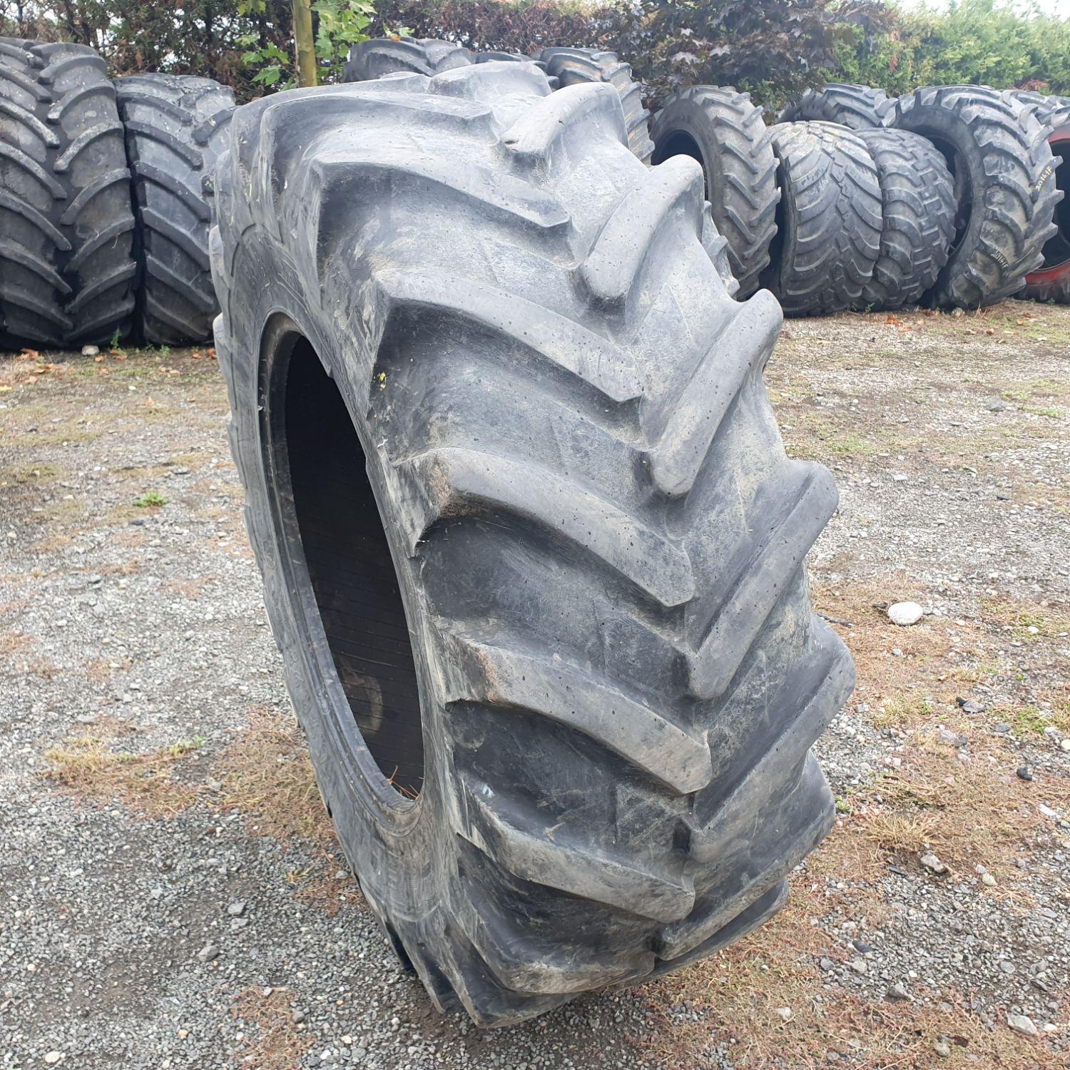  Cauciucuri 16.9R28 (420/85R28) Michelin