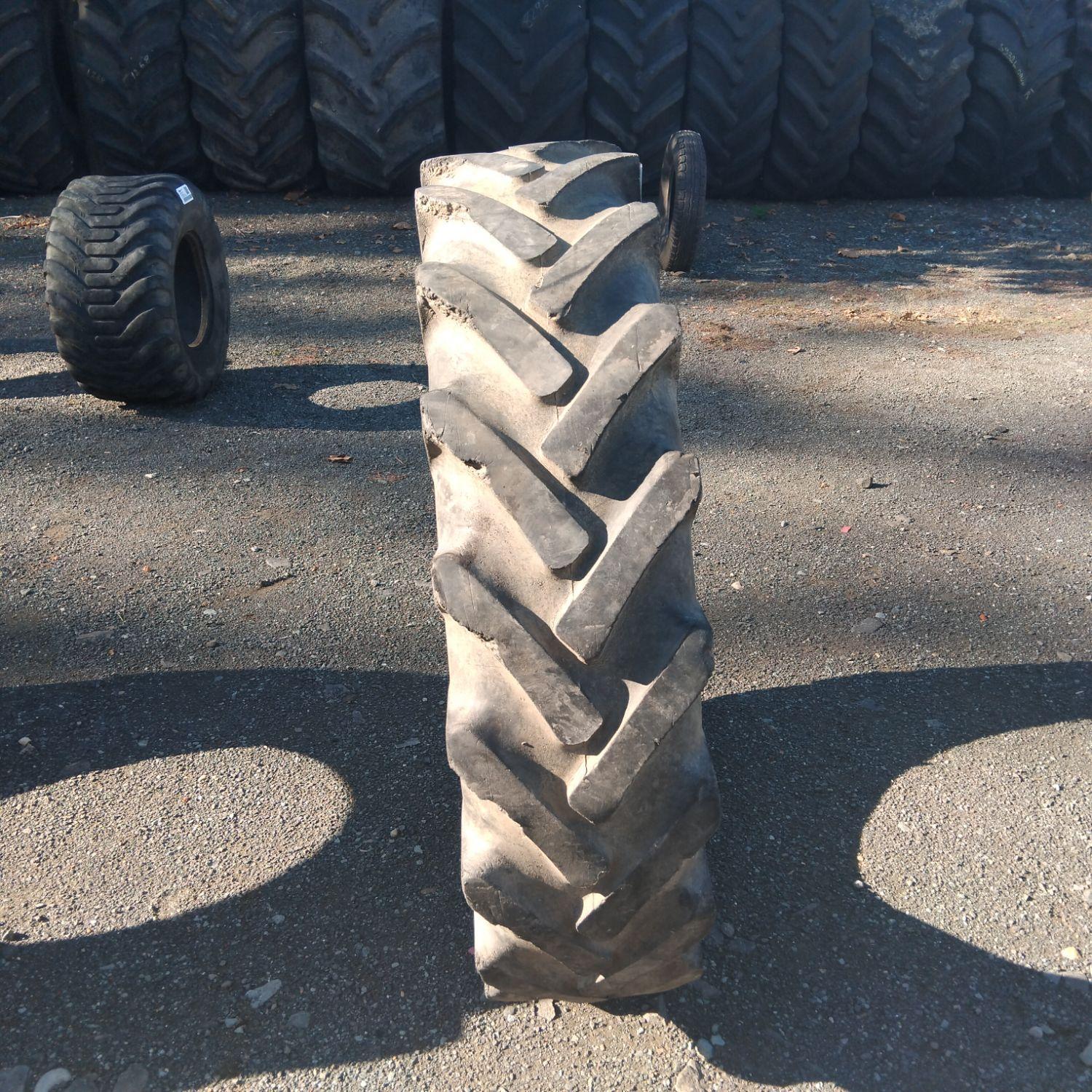  Cauciucuri 11.2-28 (280/85R28) Semperit