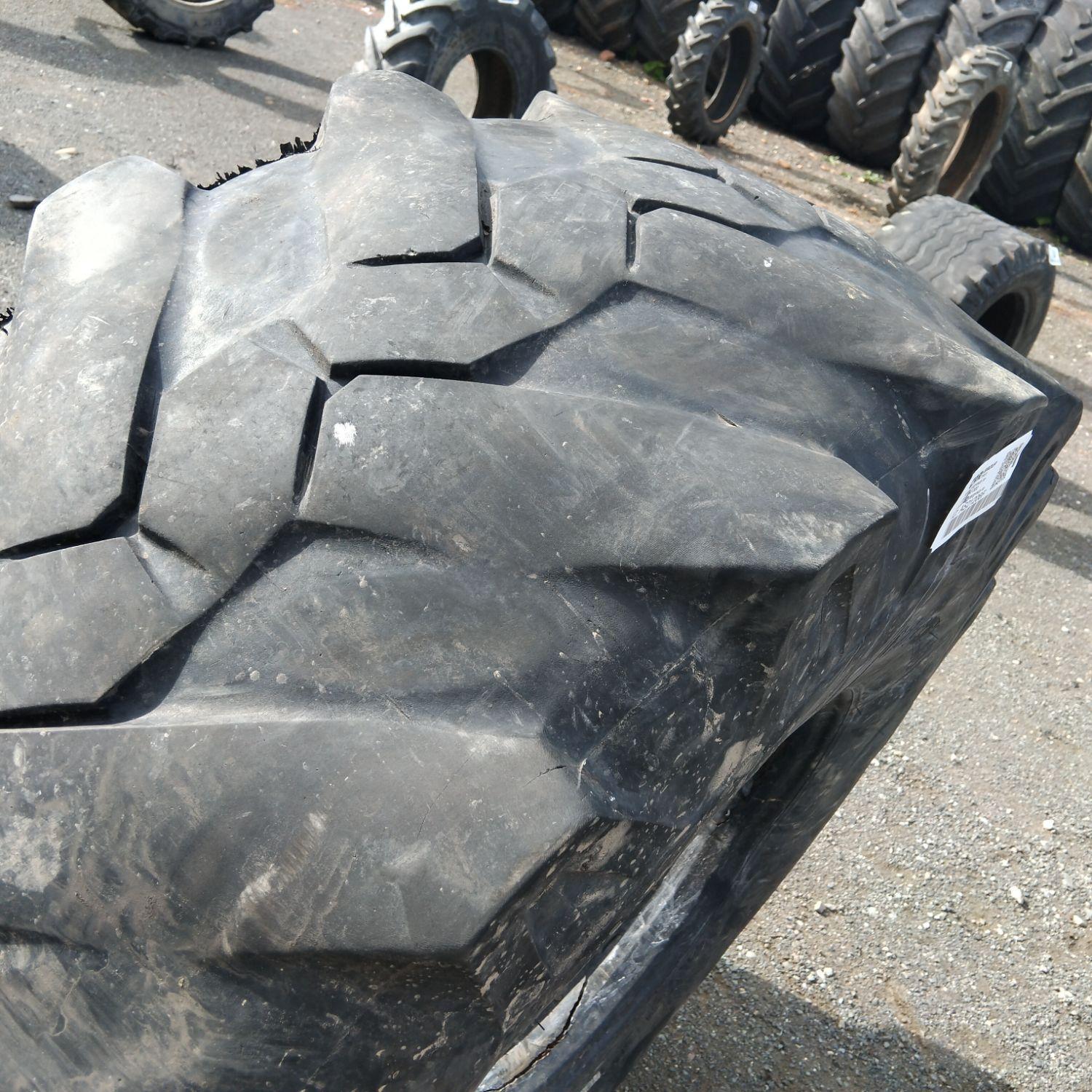 Cauciucuri 18R19.5  Michelin