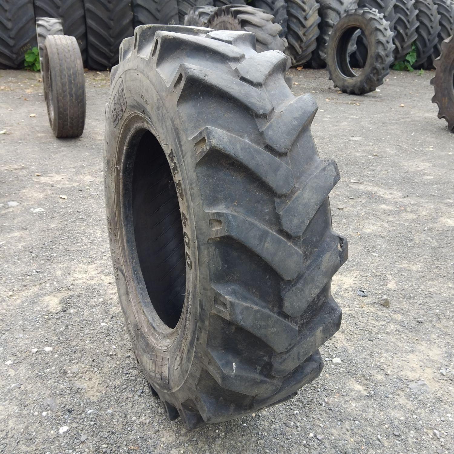  Cauciucuri 10.5-18 (10.5/80R18) Bkt
