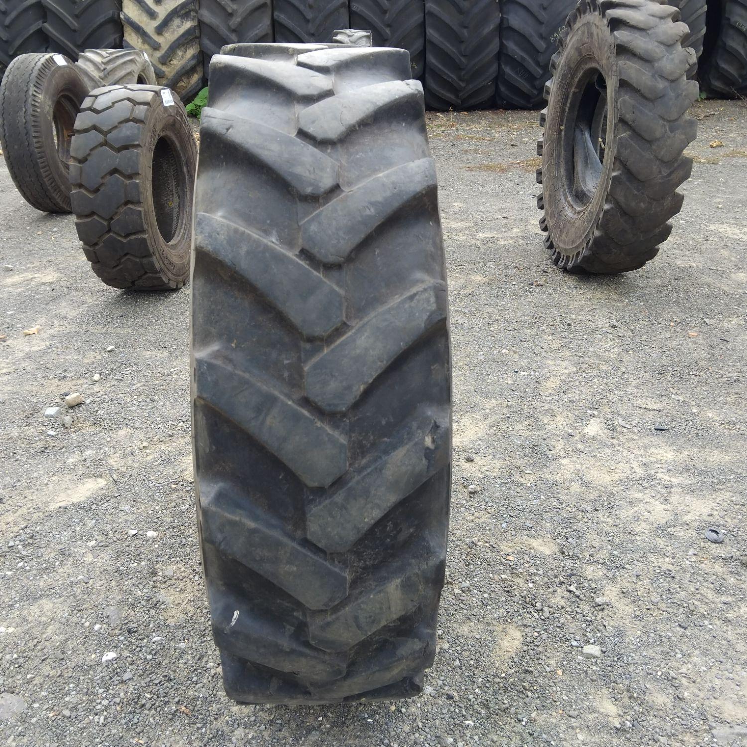  Cauciucuri 10.5-18 (10.5/80R18) Bkt