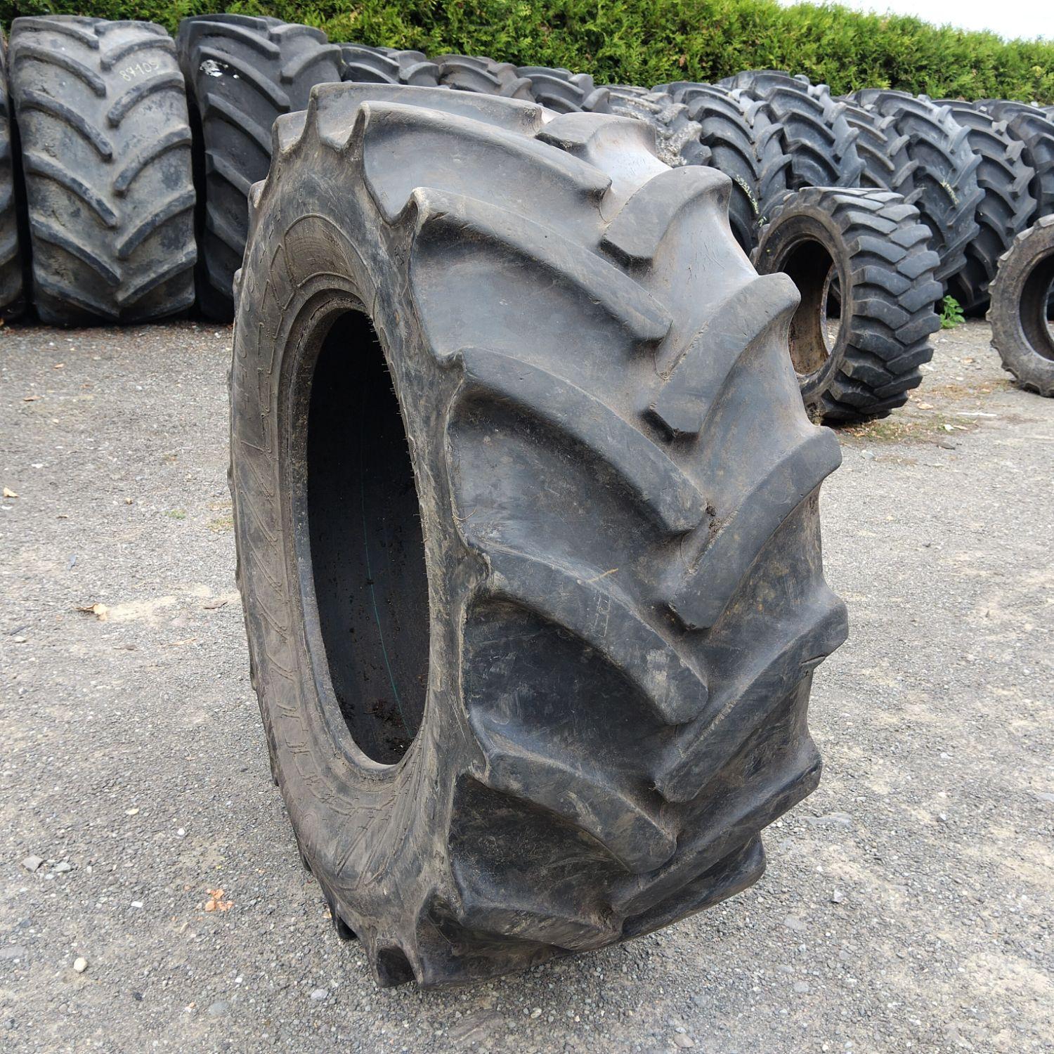  Cauciucuri 440/65R24  Continental