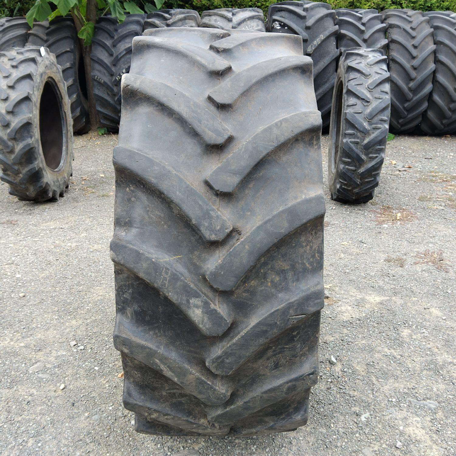  Cauciucuri 440/65R24  Continental