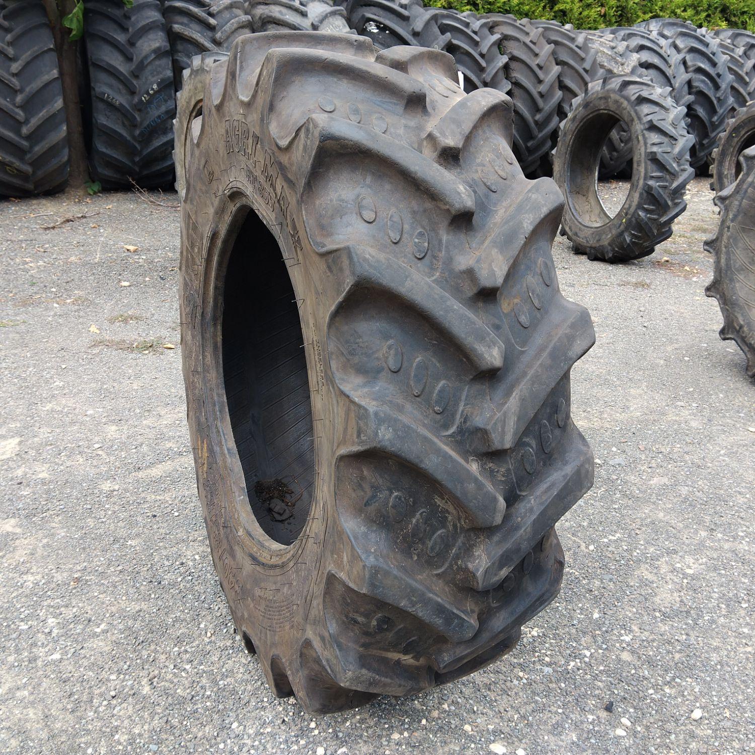  Cauciucuri 340/85R24 (13.6R24) Bkt