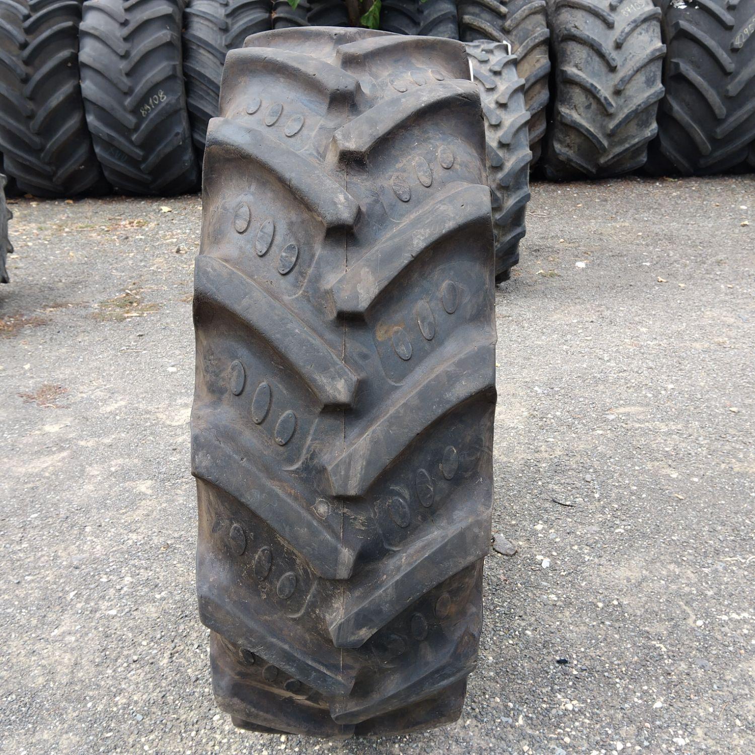  Cauciucuri 340/85R24 (13.6R24) Bkt