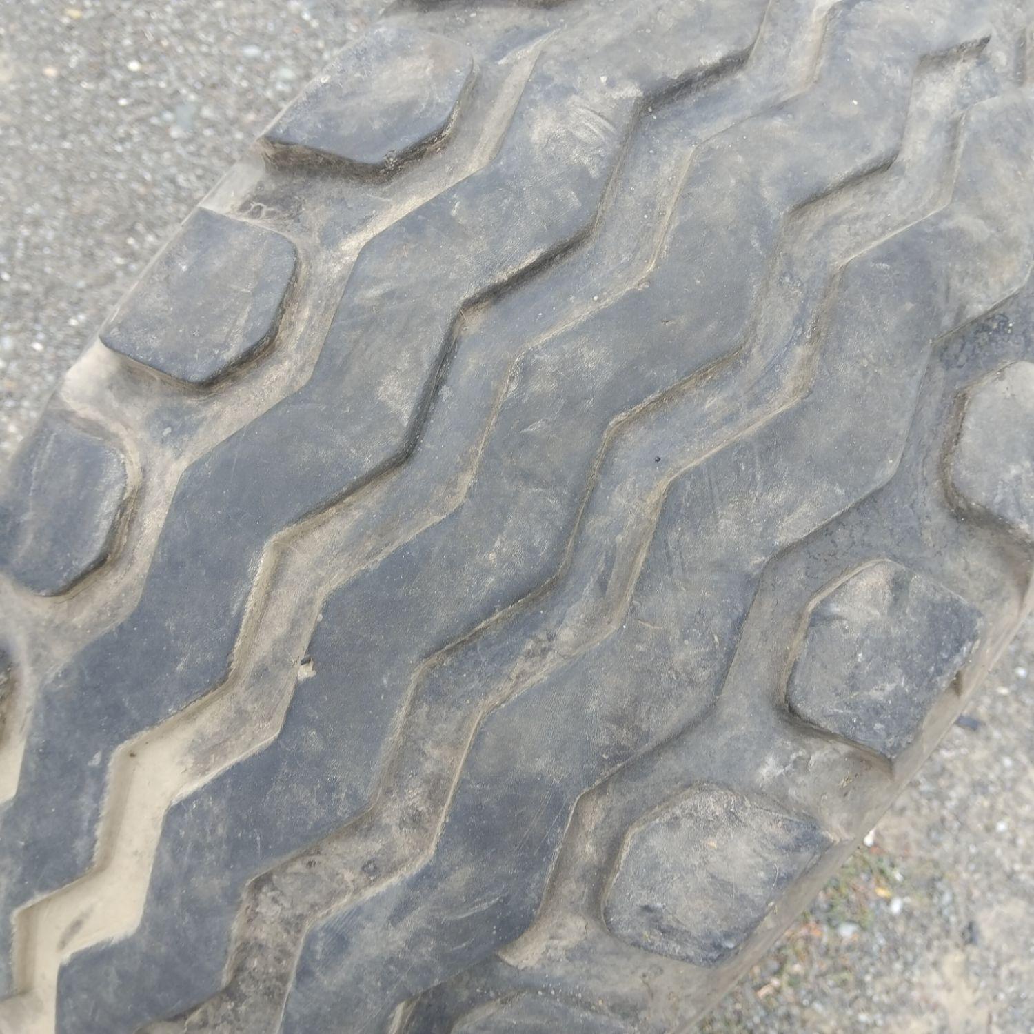  Cauciucuri 11.5/80-15.3  Goodyear