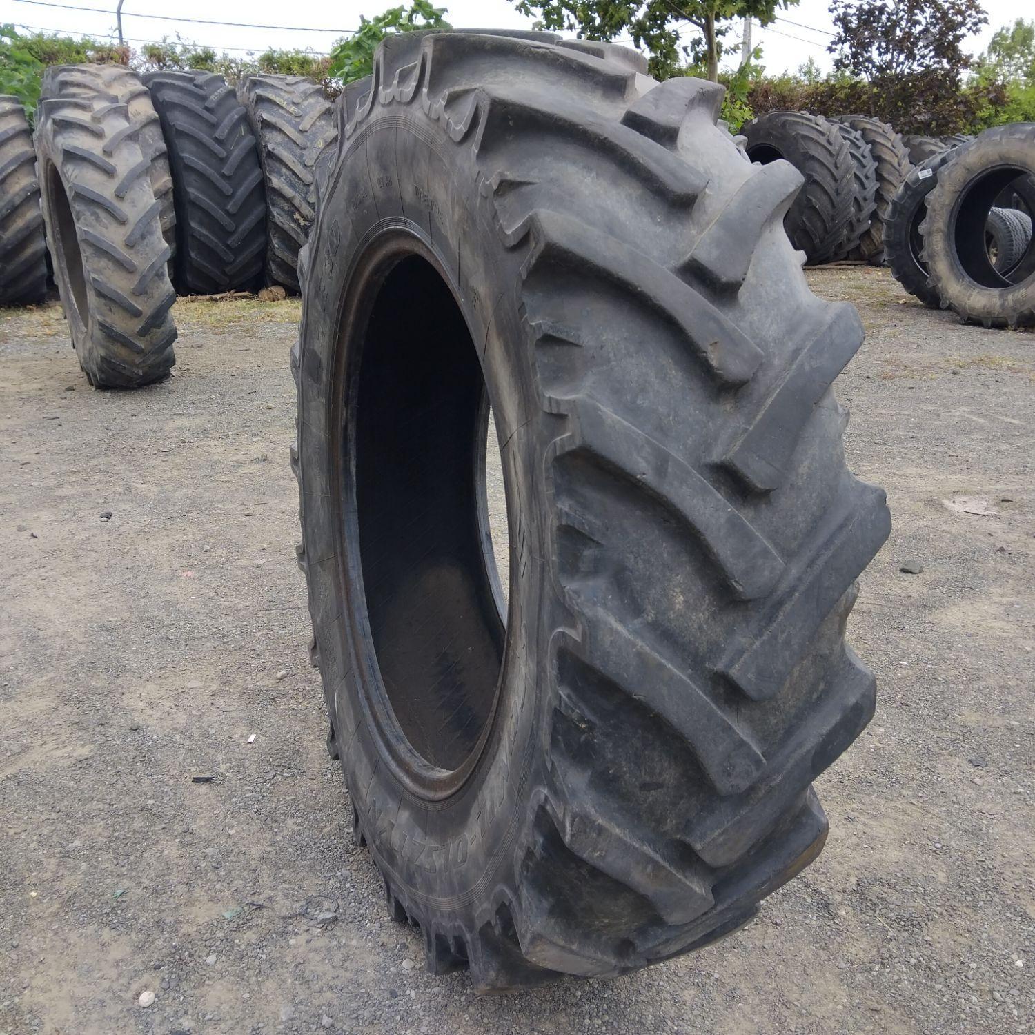  Cauciucuri 14.9R30 (380/85R30) Stomil