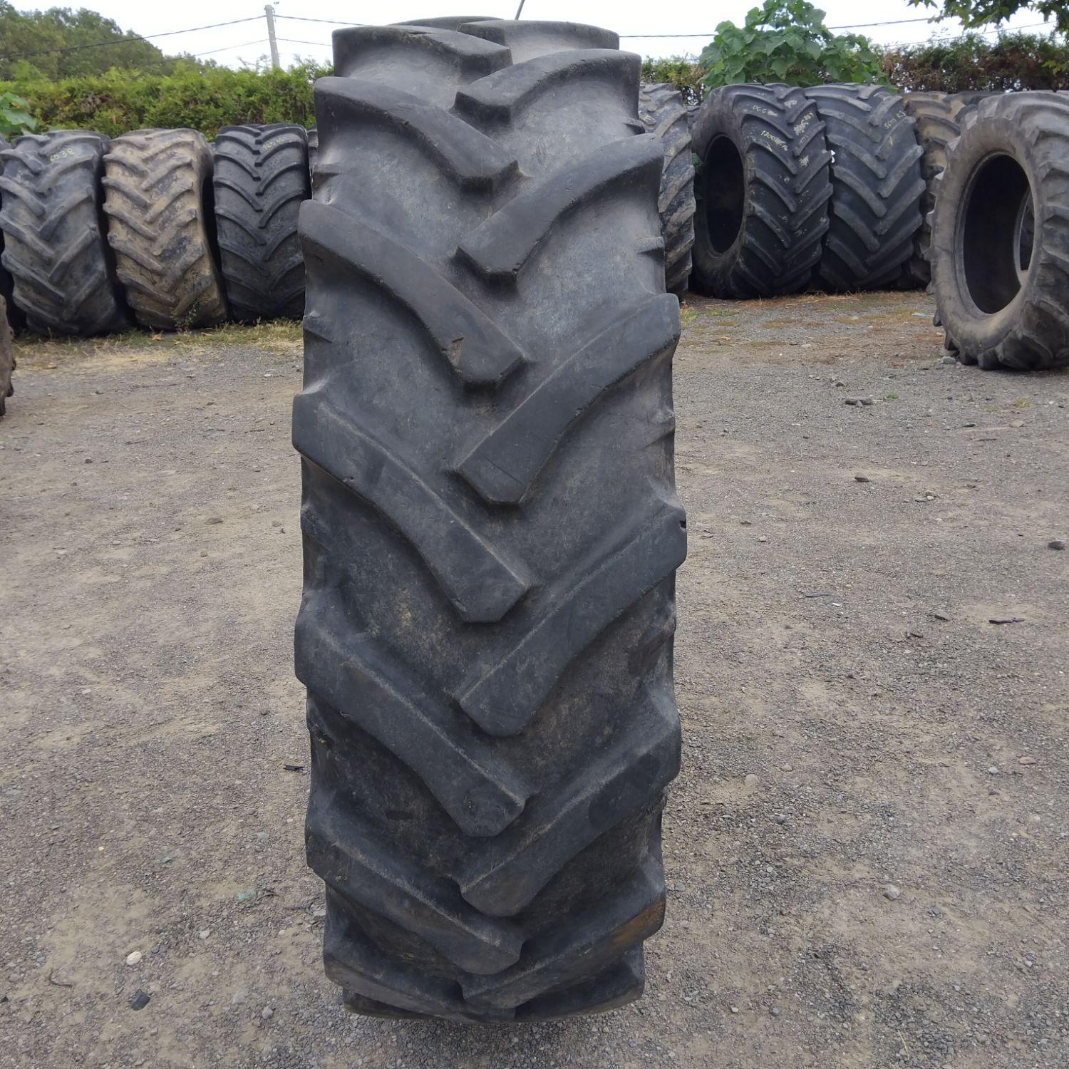  Cauciucuri 14.9R30 (380/85R30) Stomil