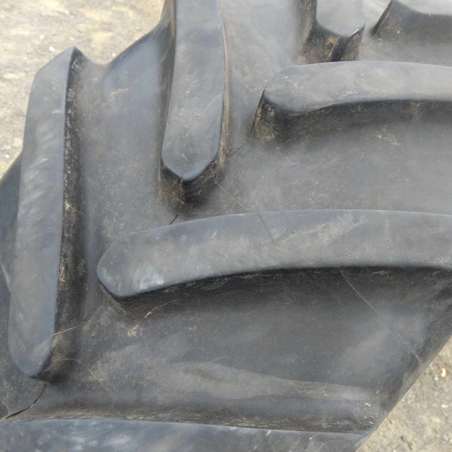  Cauciucuri 440/65R24  Michelin