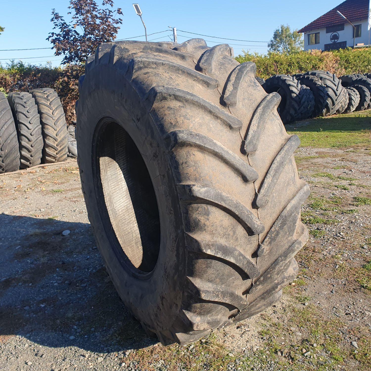  Cauciucuri 710/70R38  Dneproshina
