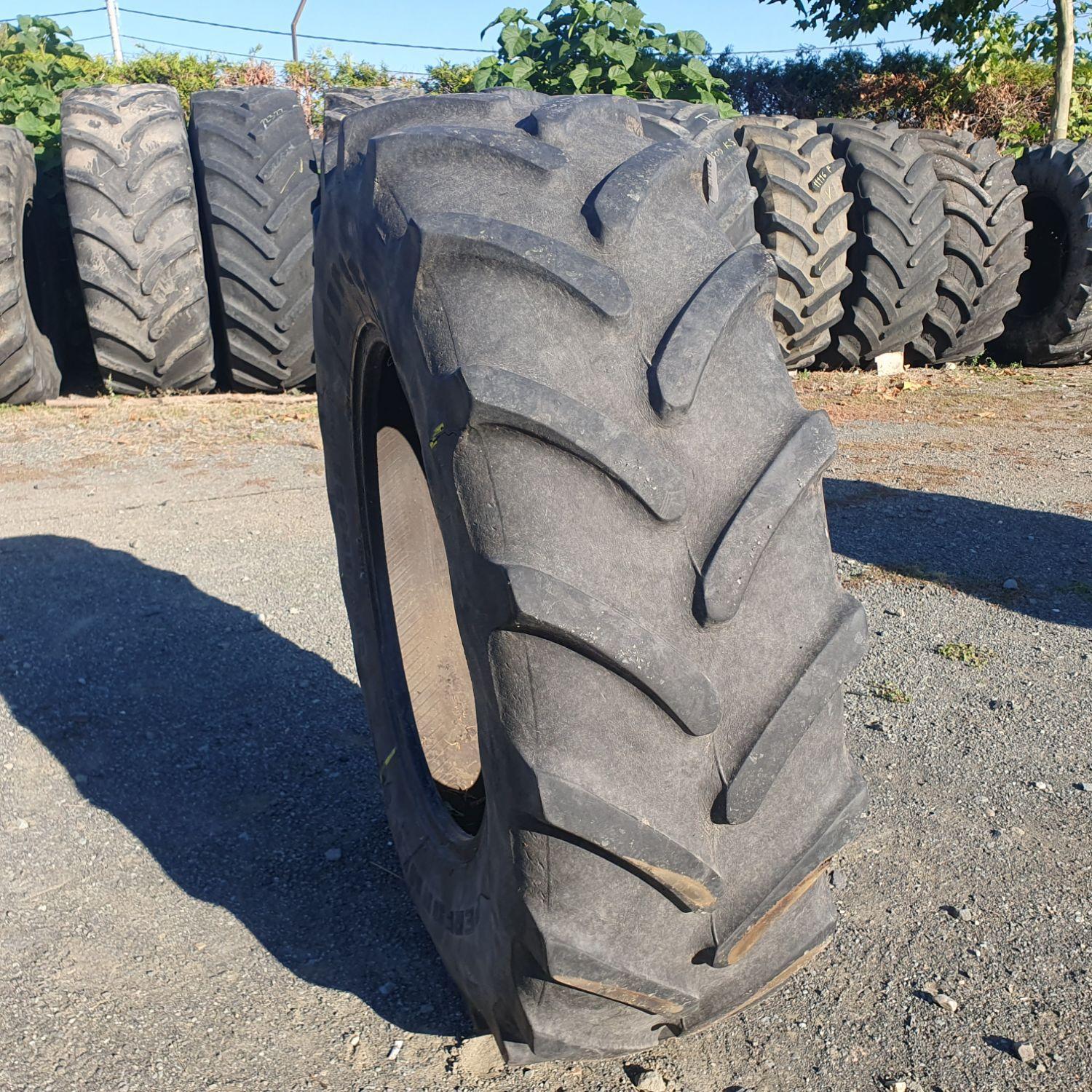  Cauciucuri 380/85R28 (14.9R28) Firestone