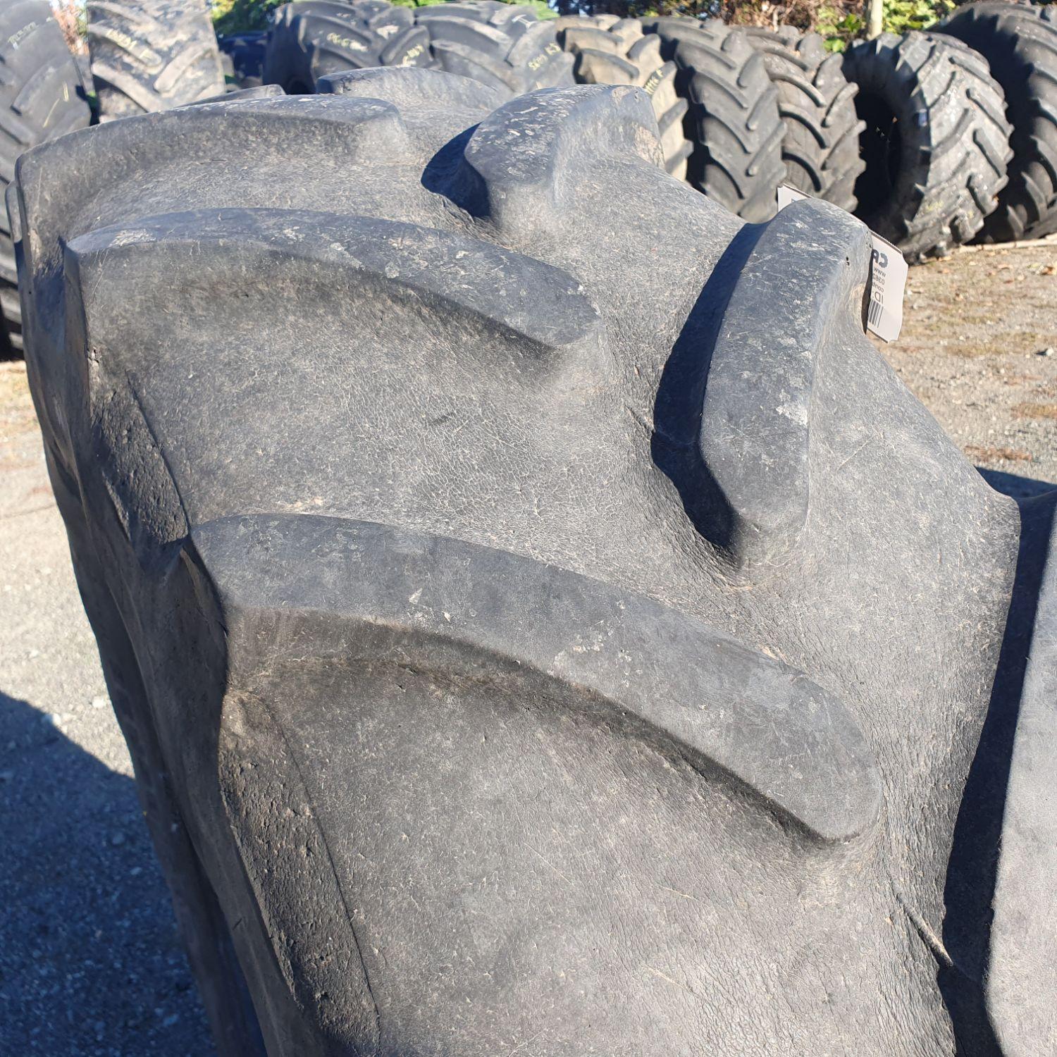  Cauciucuri 380/85R28 (14.9R28) Firestone