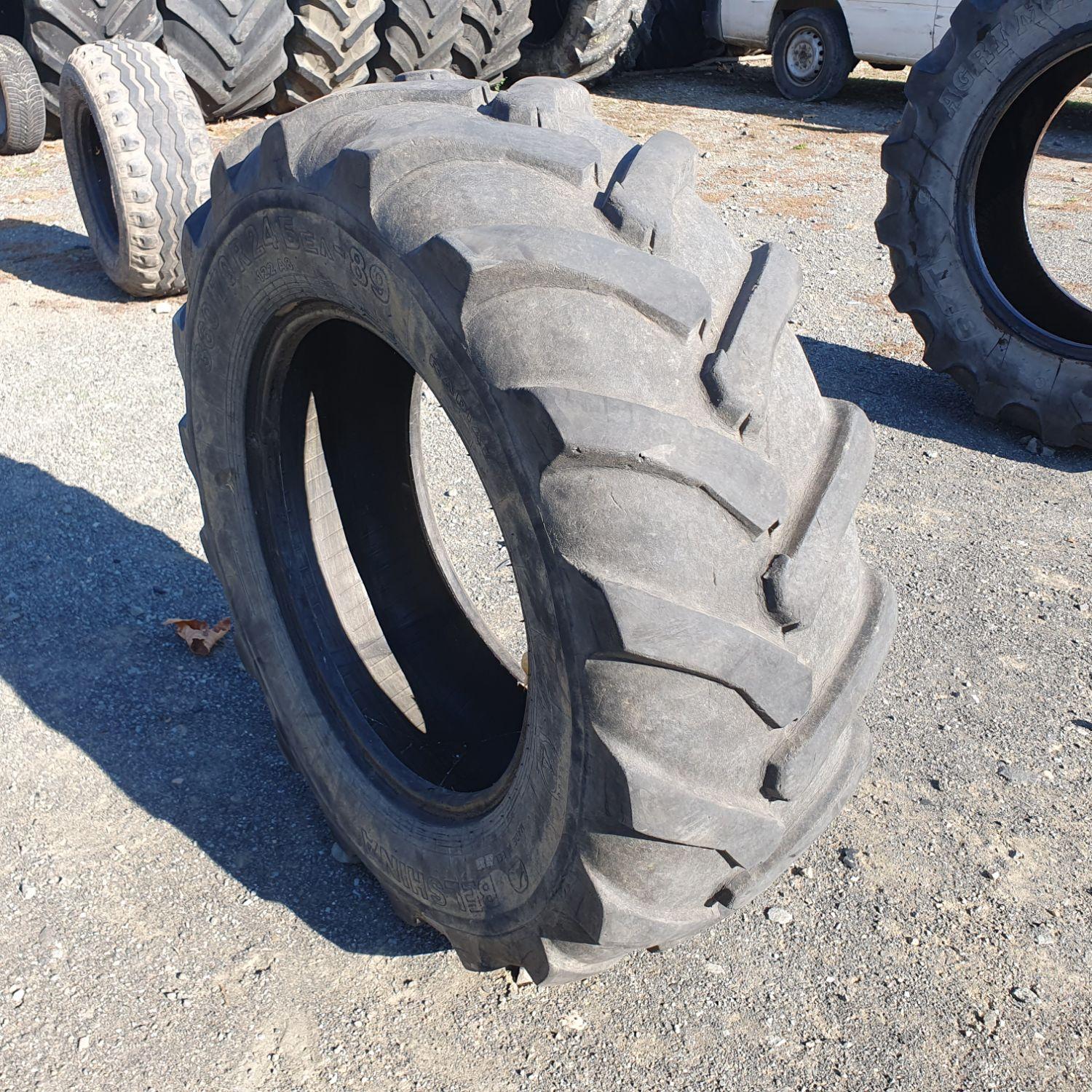  Cauciucuri 360/70R24  Belshina