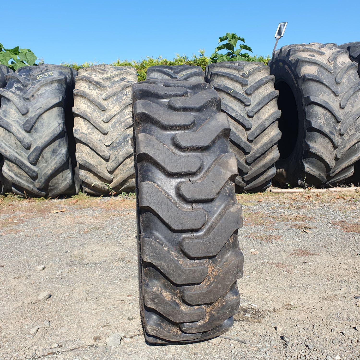  Cauciucuri 12.5/80-18 (12.5R18) Ceat