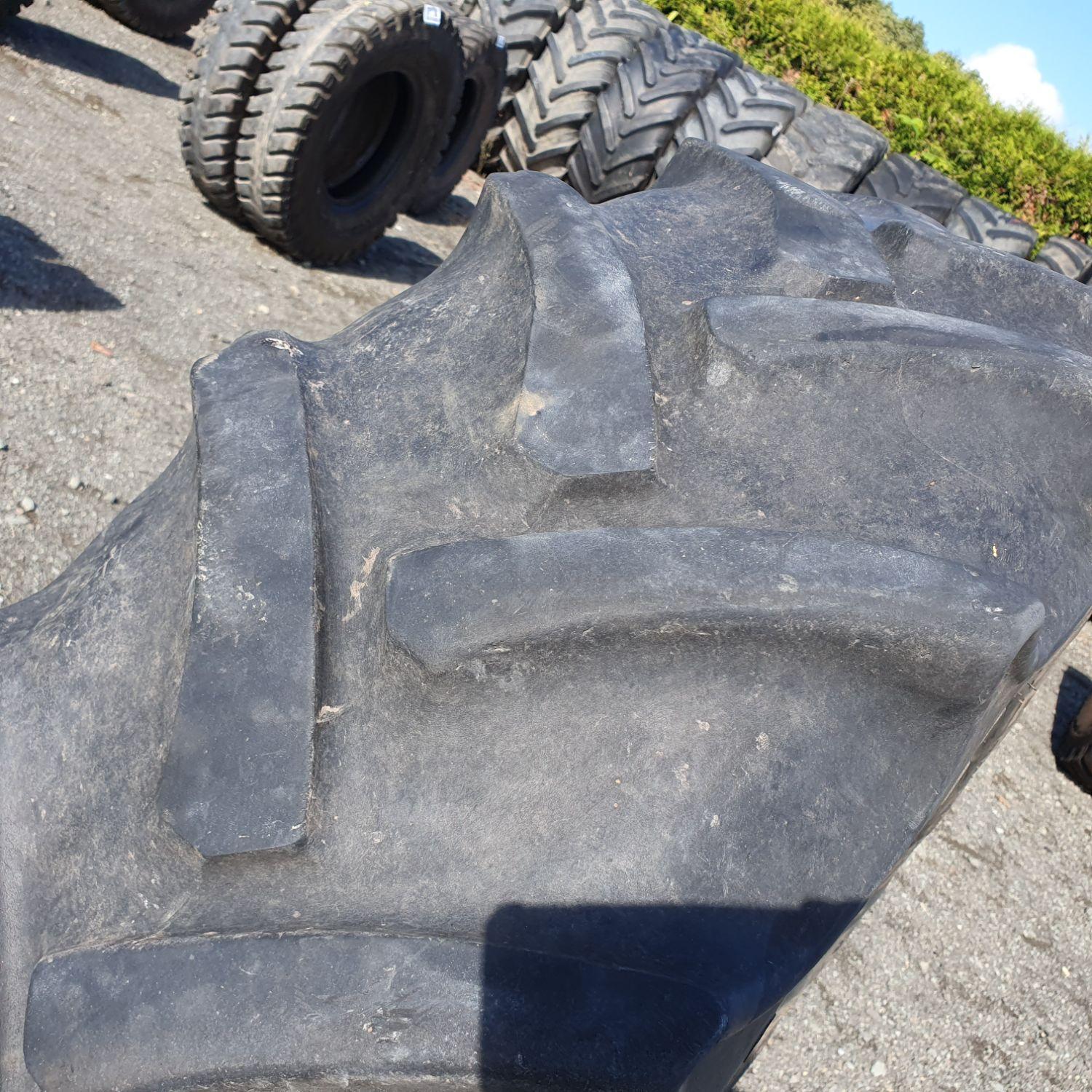  Cauciucuri 320/85R24 (12.4R24) Continental