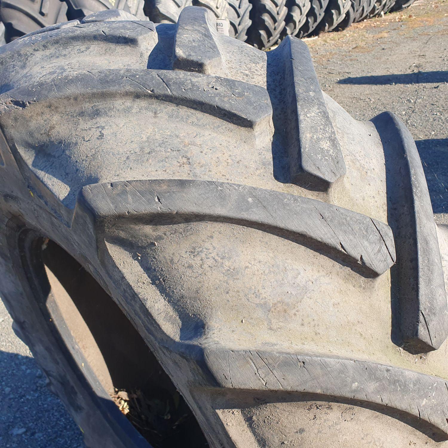  Cauciucuri 500/70R24  Continental