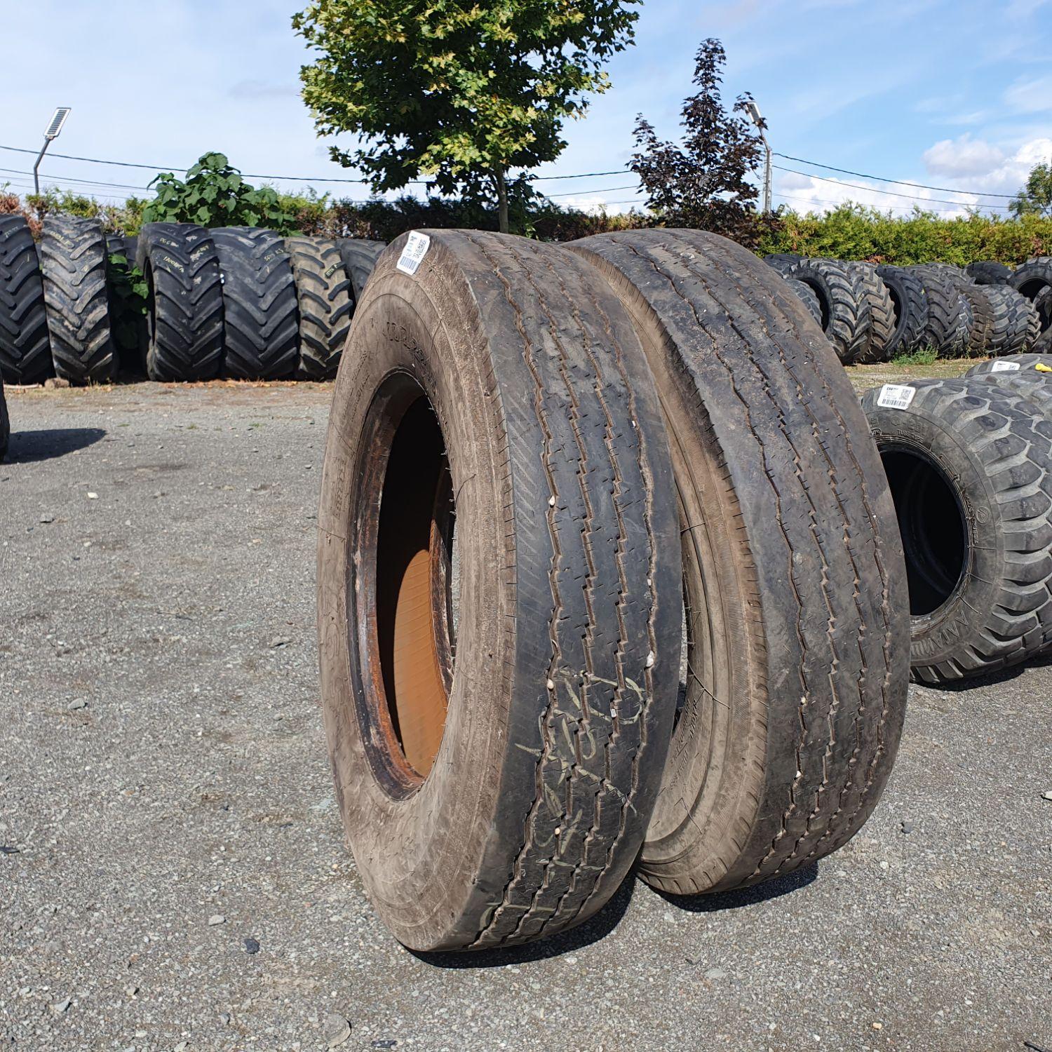  Cauciucuri 10R22.5  Pirelli