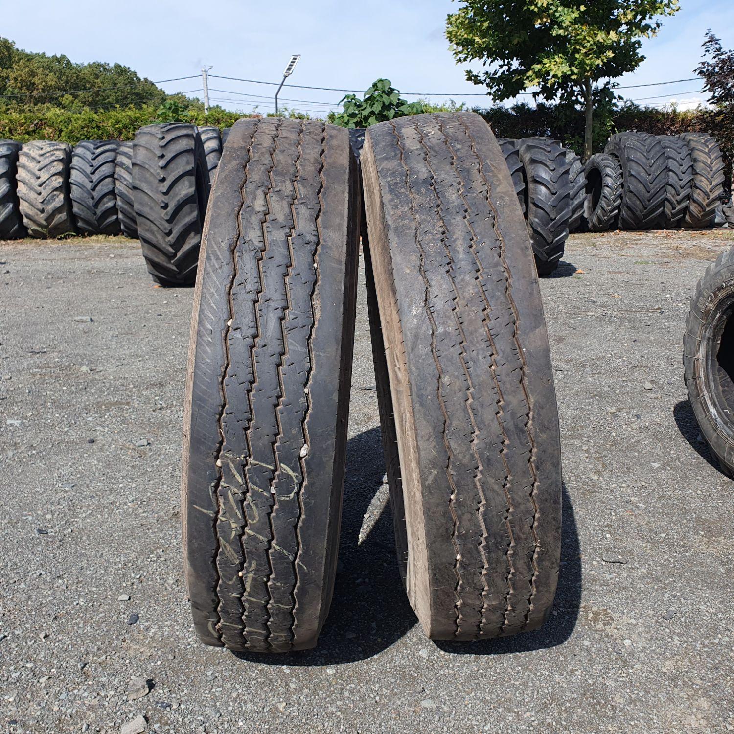  Cauciucuri 10R22.5  Pirelli