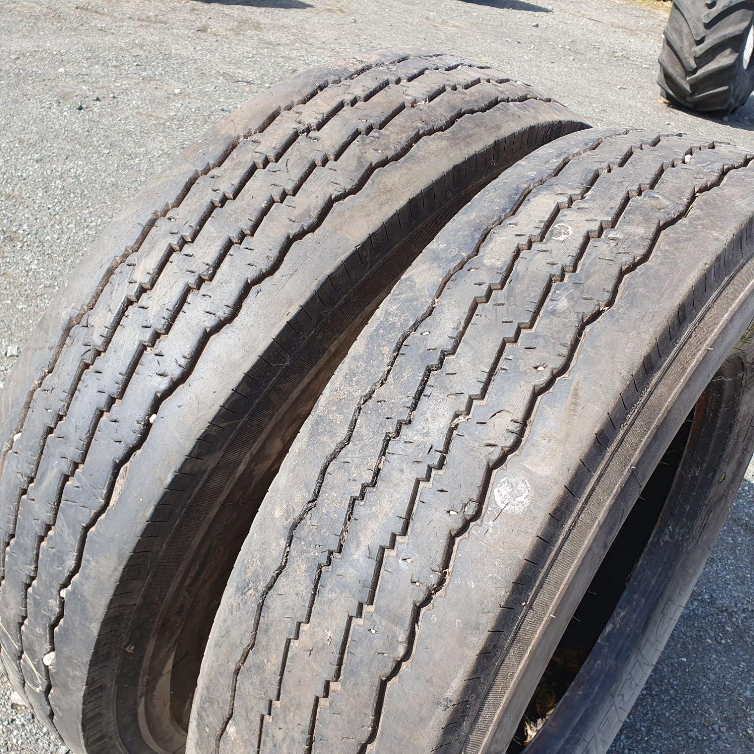  Cauciucuri 10R22.5  Pirelli