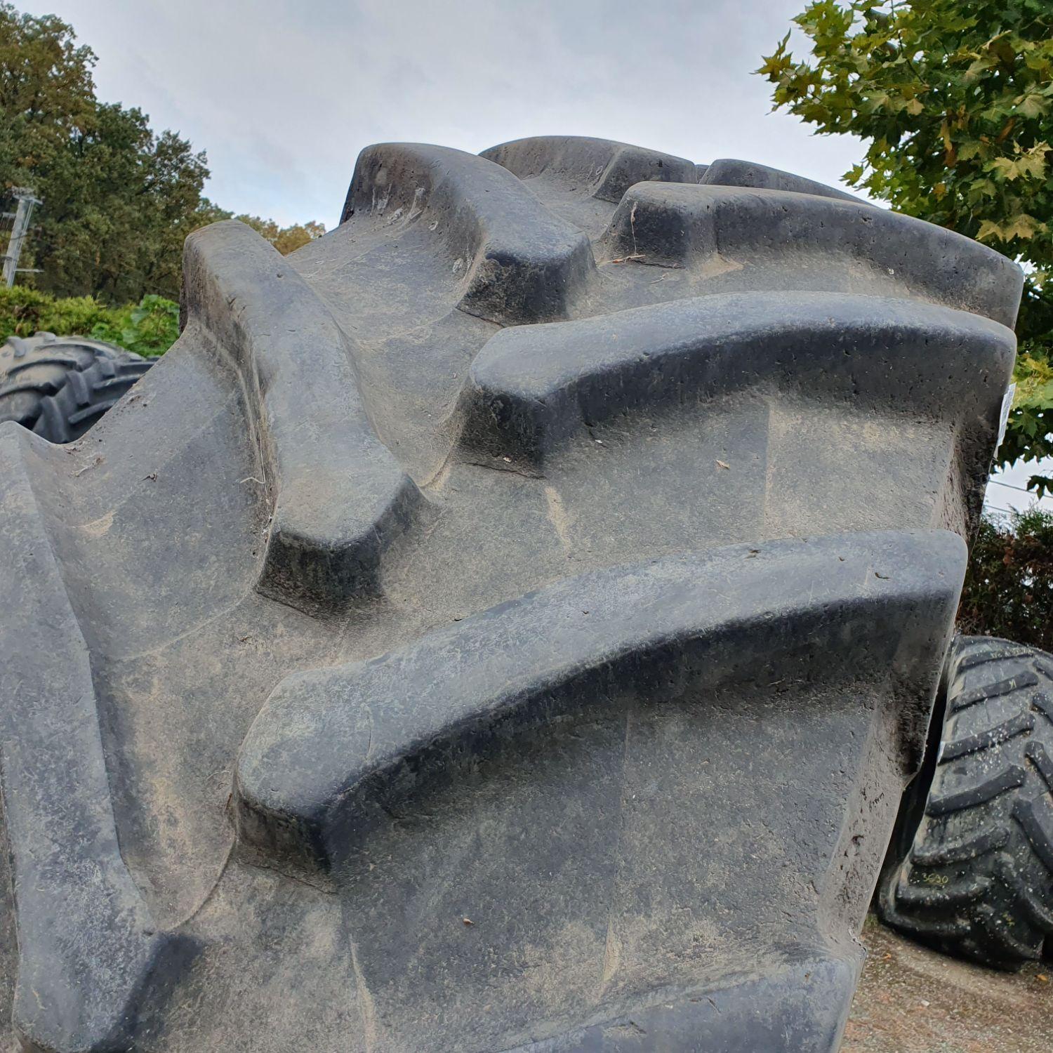  Cauciucuri 710/75R42  Trelleborg