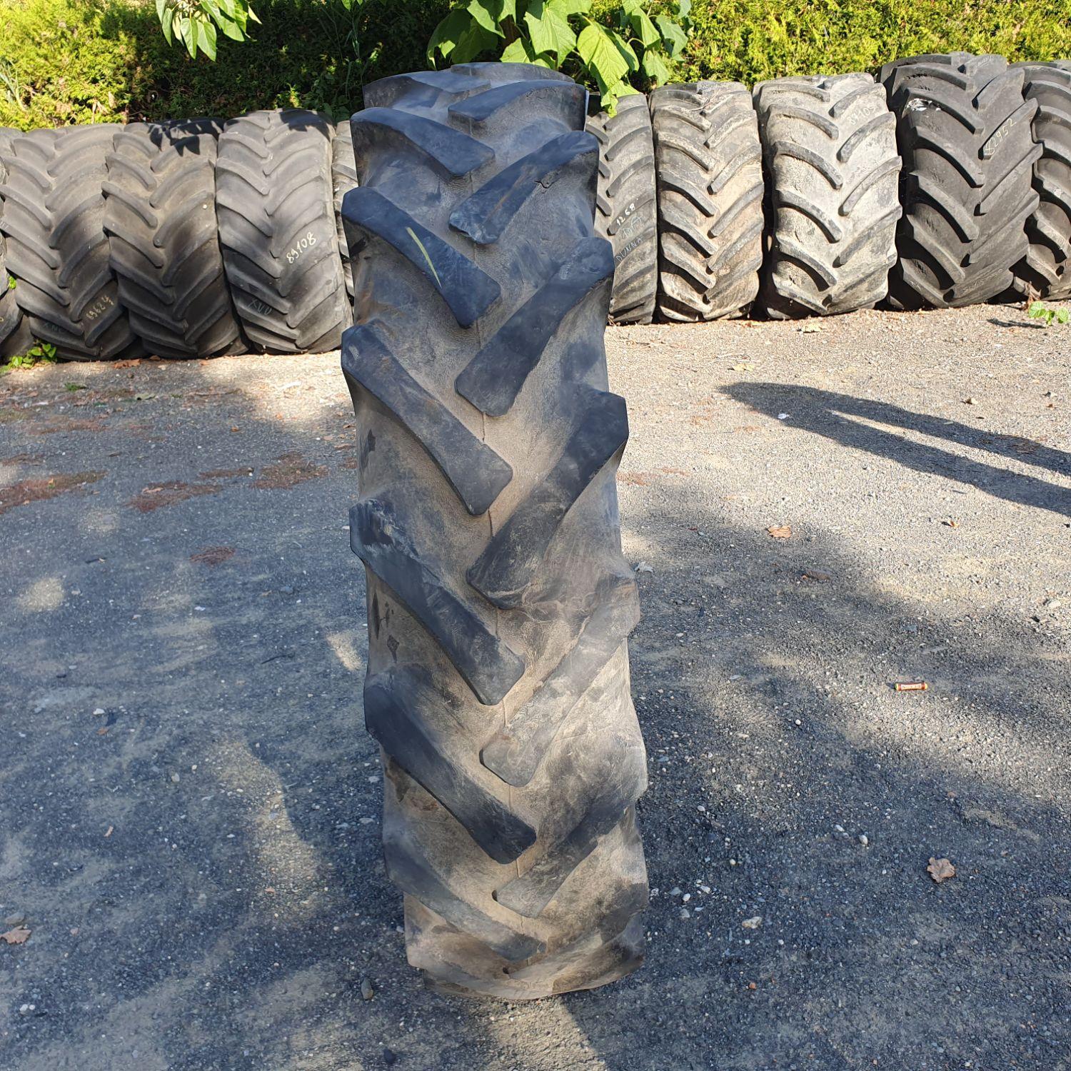  Cauciucuri 13.6-36 (340/85R36) Semperit