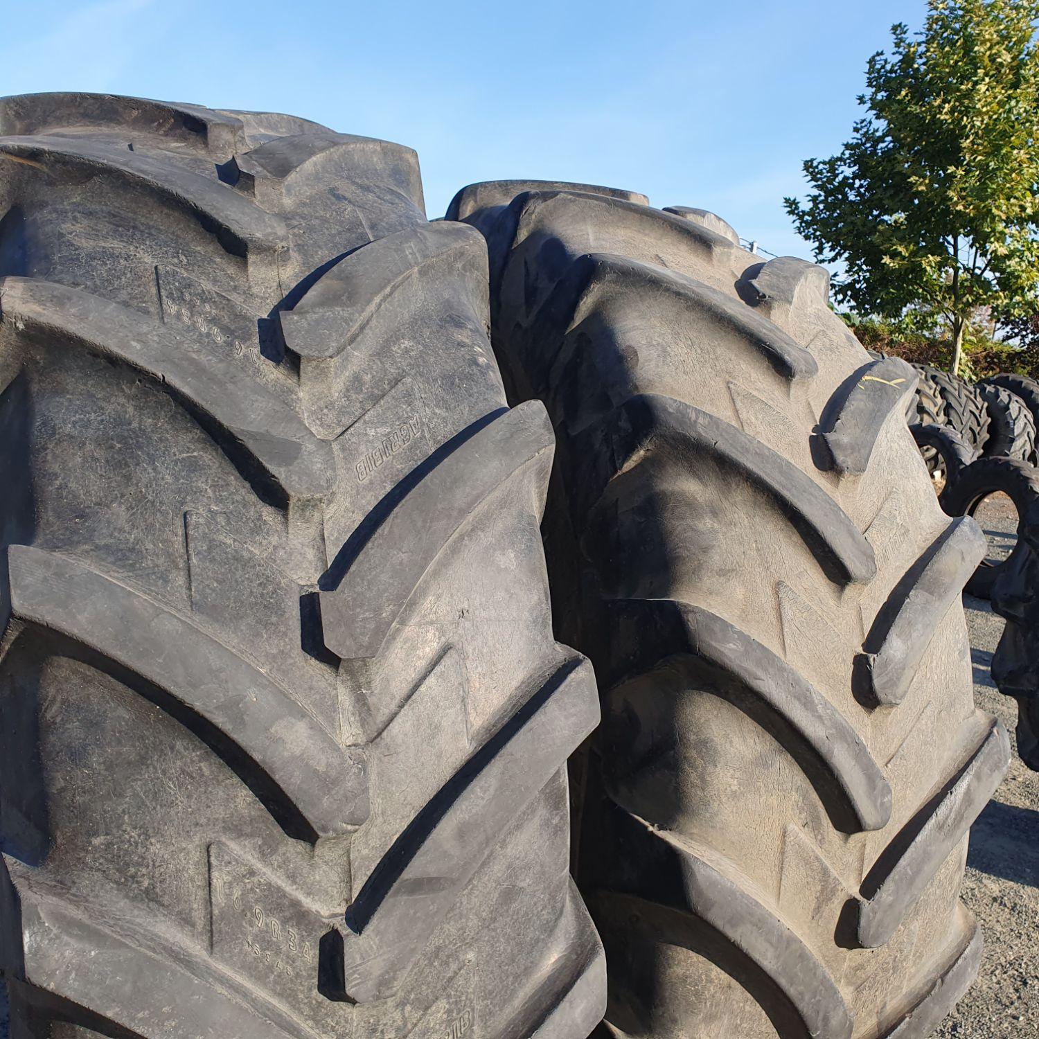  Cauciucuri 16.9R34 (420/85R34) Michelin