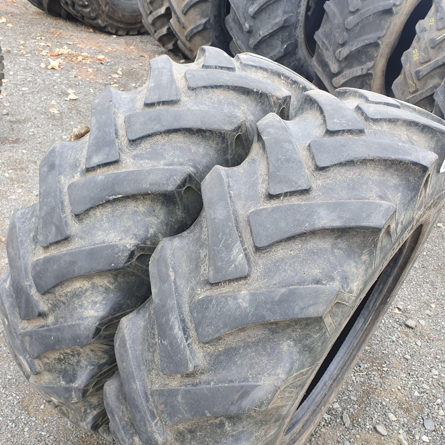  Cauciucuri 10.5-18 (10.5/80R18) Semperit