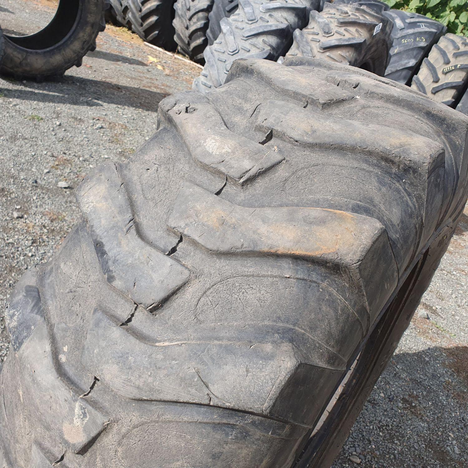  Cauciucuri 16.9-24 (420/85R24) Armour