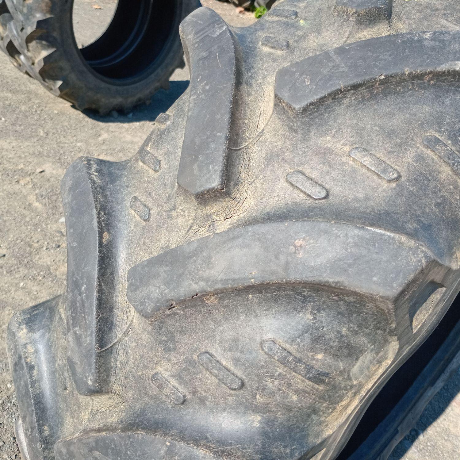  Cauciucuri 13.6R24 (340/85R24) Kleber