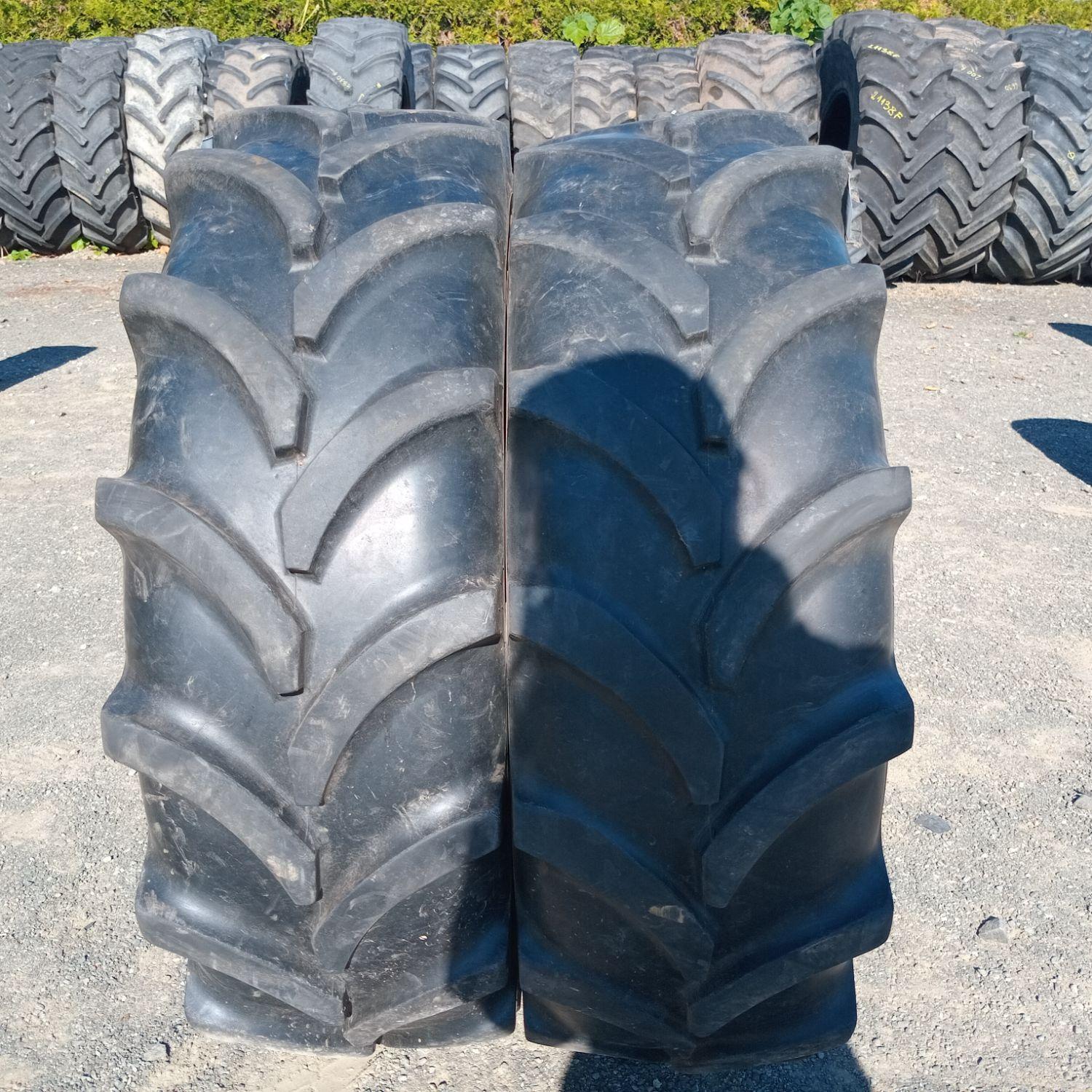  Cauciucuri 320/70R24  Vredestein